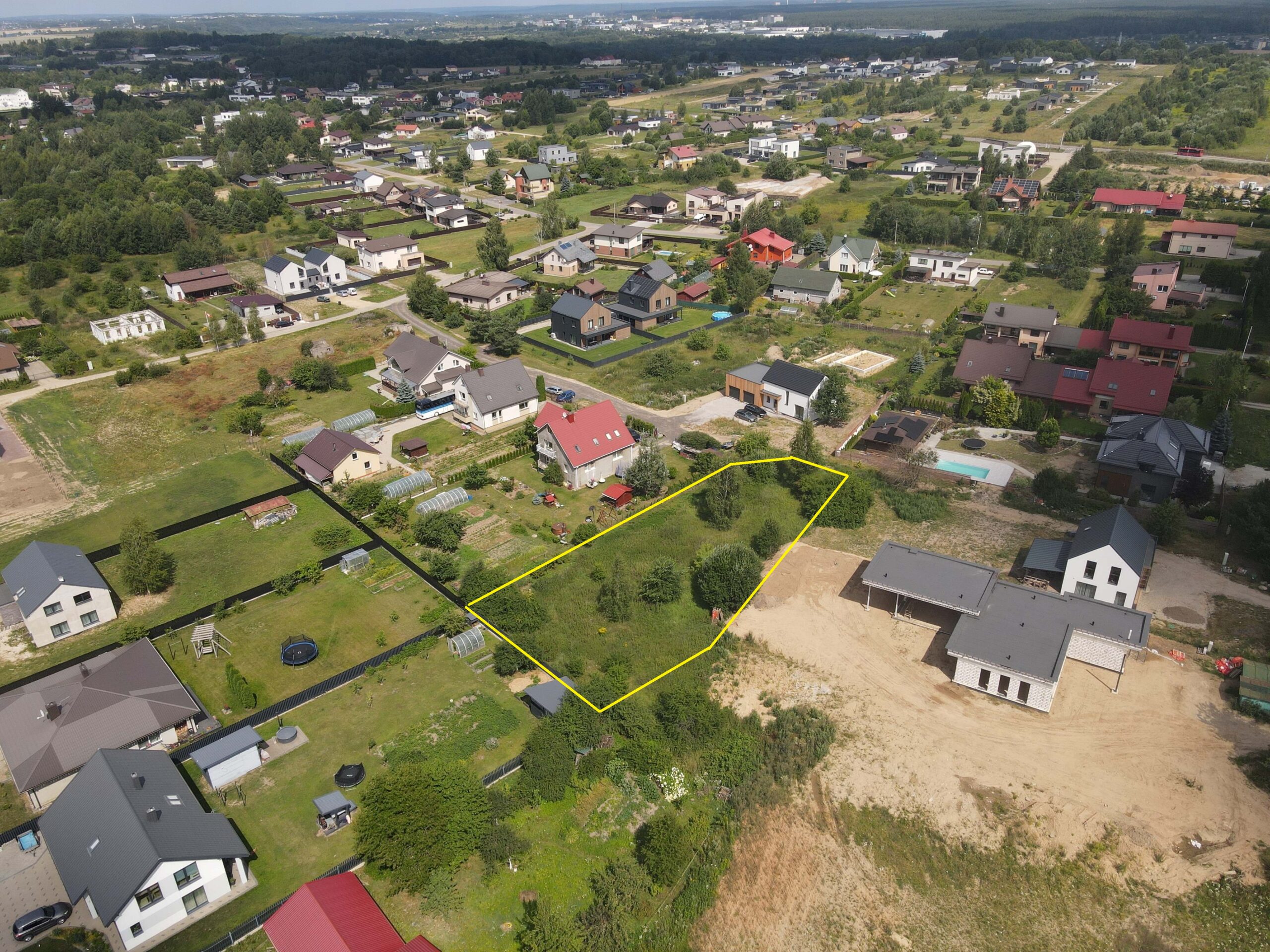 15,4 ARAI ŽEMĖS SKLYPAS Vilnius, Saidžiukų g. 14, GYVENAMŲJŲ NAMŲ KVARTALE