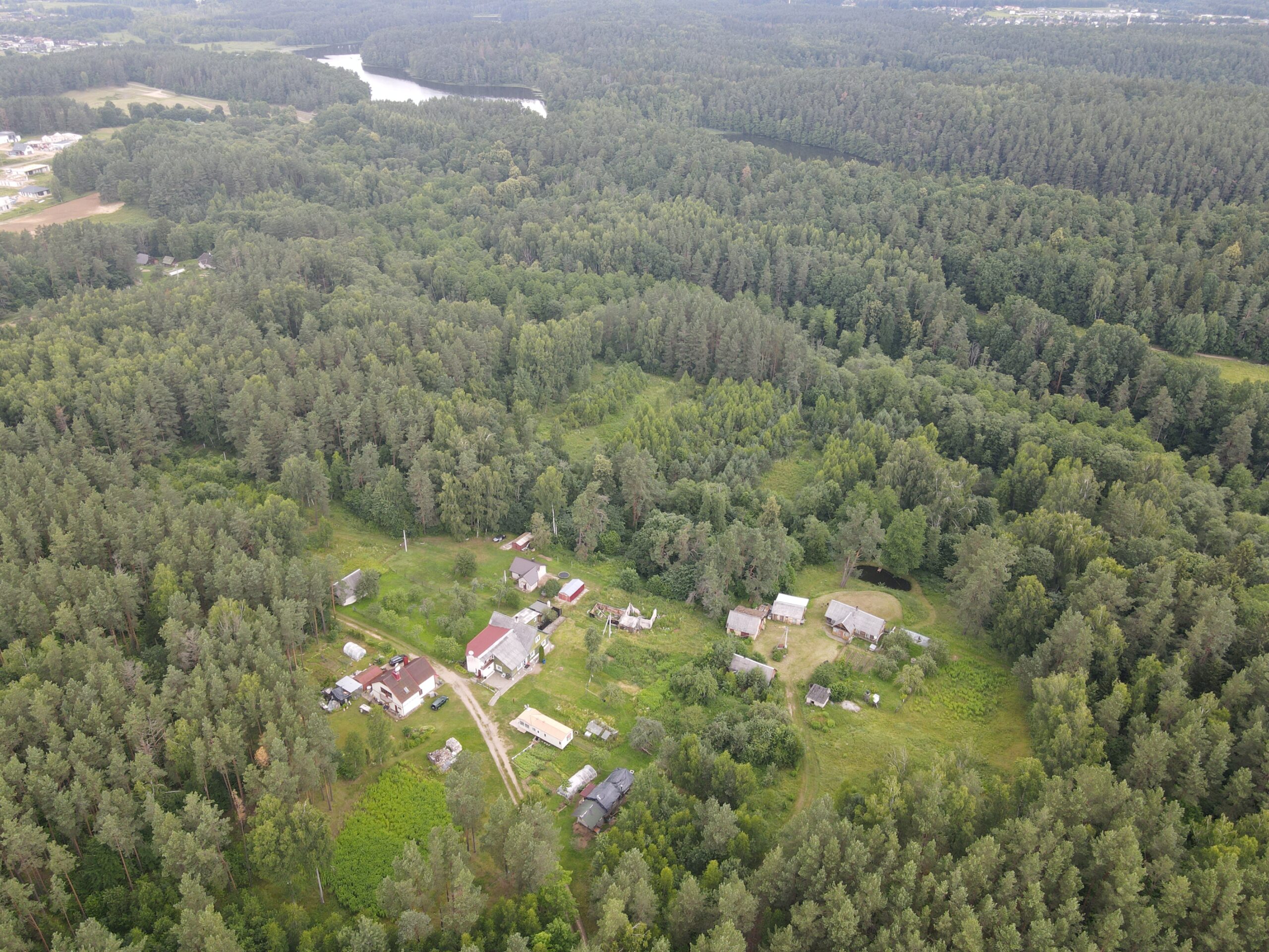 14,66 ARŲ ŽEMĖS SKLYPAS VILNIAUS m. DRAUSTINIO G. 70