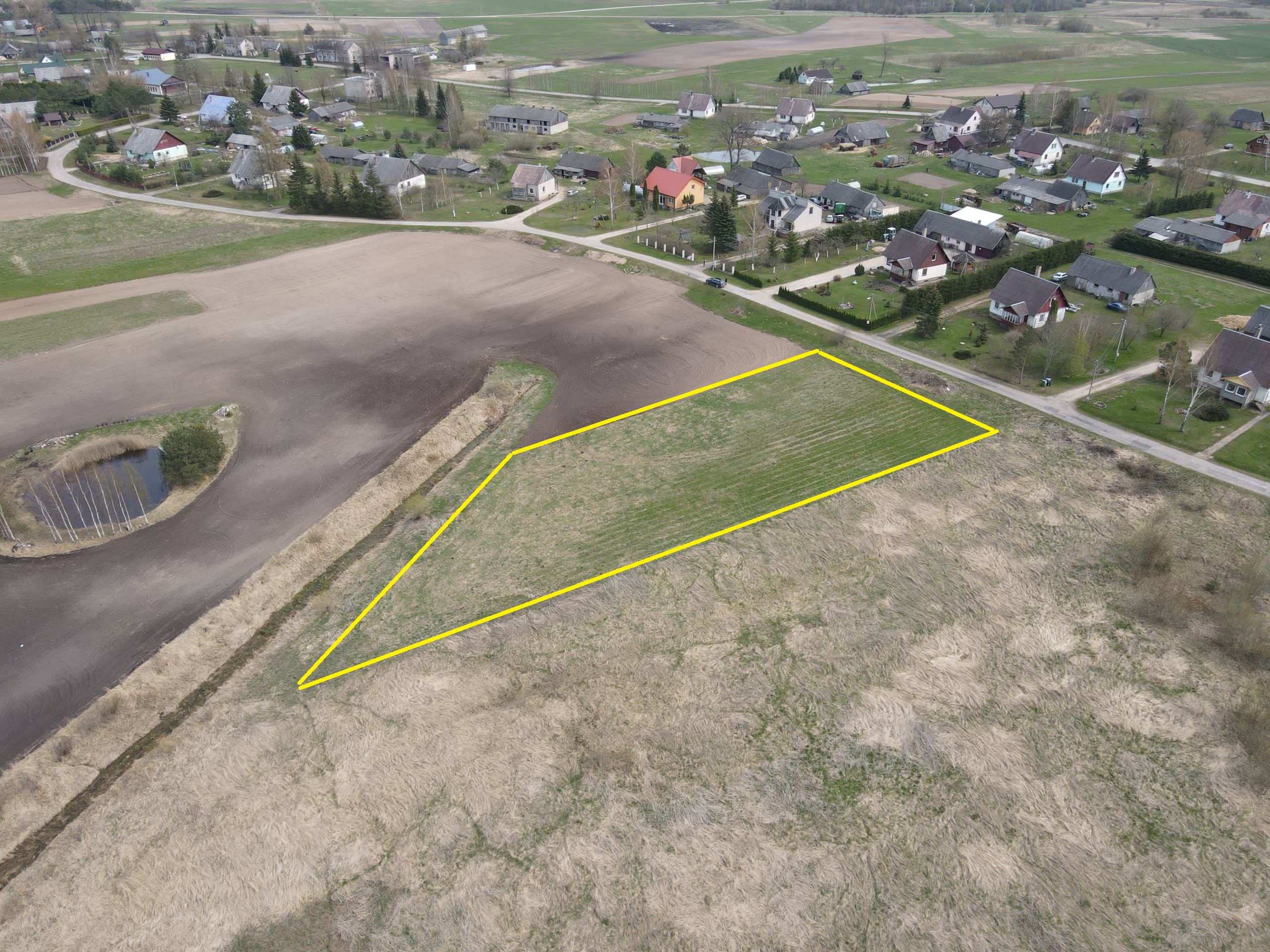 40 ARŲ ŽEMĖS SKLYPAS ŠIRVINTŲ R. SAV., JAUNIUNŲ SEN., ŠIAULIŲ K.