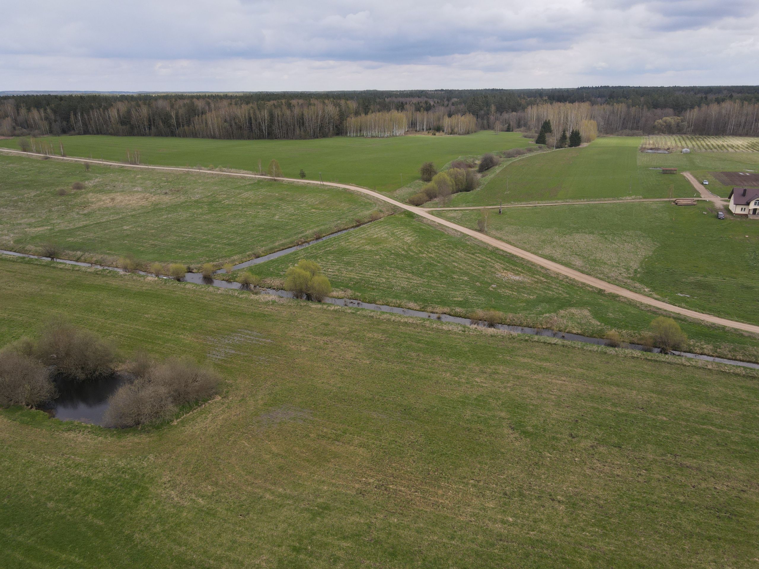1,5704 HA ŽEMĖS SKLYPAS ŠIRVINTŲ R. SAV., JAUNIŪNŲ SEN., DRAUČIŲ k.