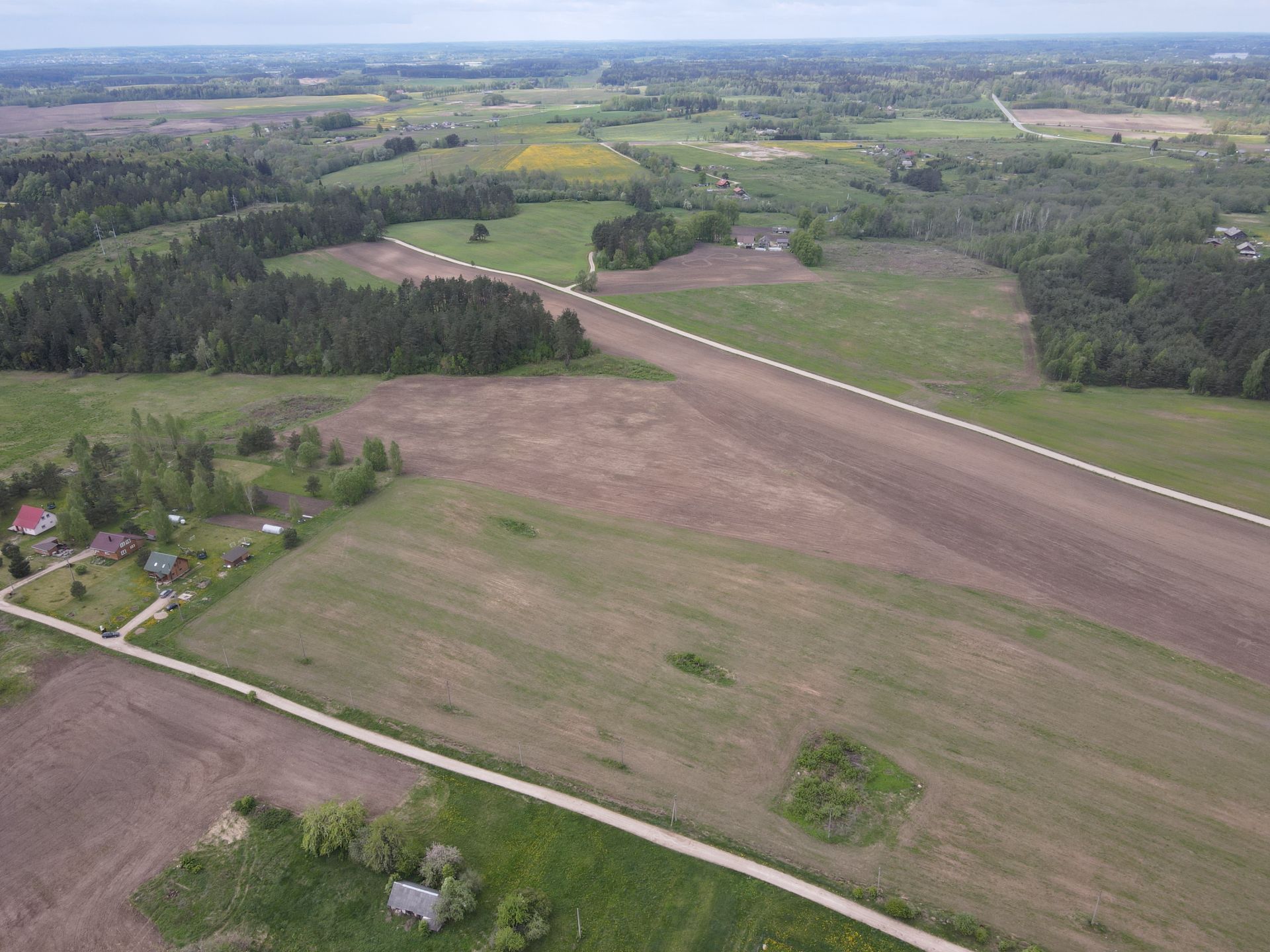 61,4757 HA ŽEMĖS SKLYPAS VILNIAUS R.SAV., RIEŠĖS SEN., SKAIPIŠKIŲ K.