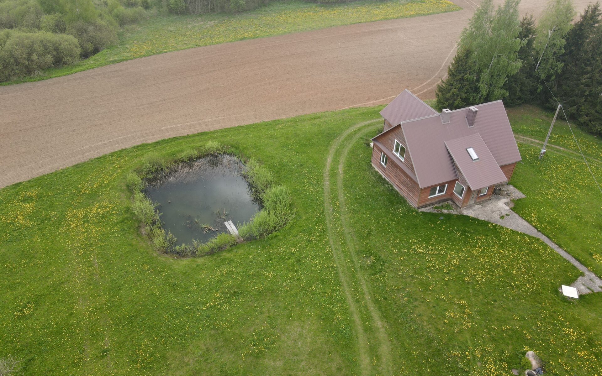 PARDUODAMA GRAŽI, TVARKINGA SODYBA, EŽERO G. 33, ZUBELIŲ K., GELVONŲ SEN., ŠIRVINTŲ R. SAV.