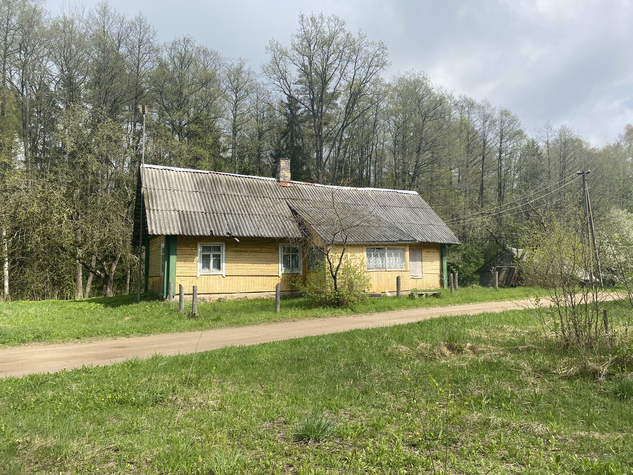 PARDUODAMAS MEDINIS NAMAS ASVEJOS REGIONINIAME PARKE