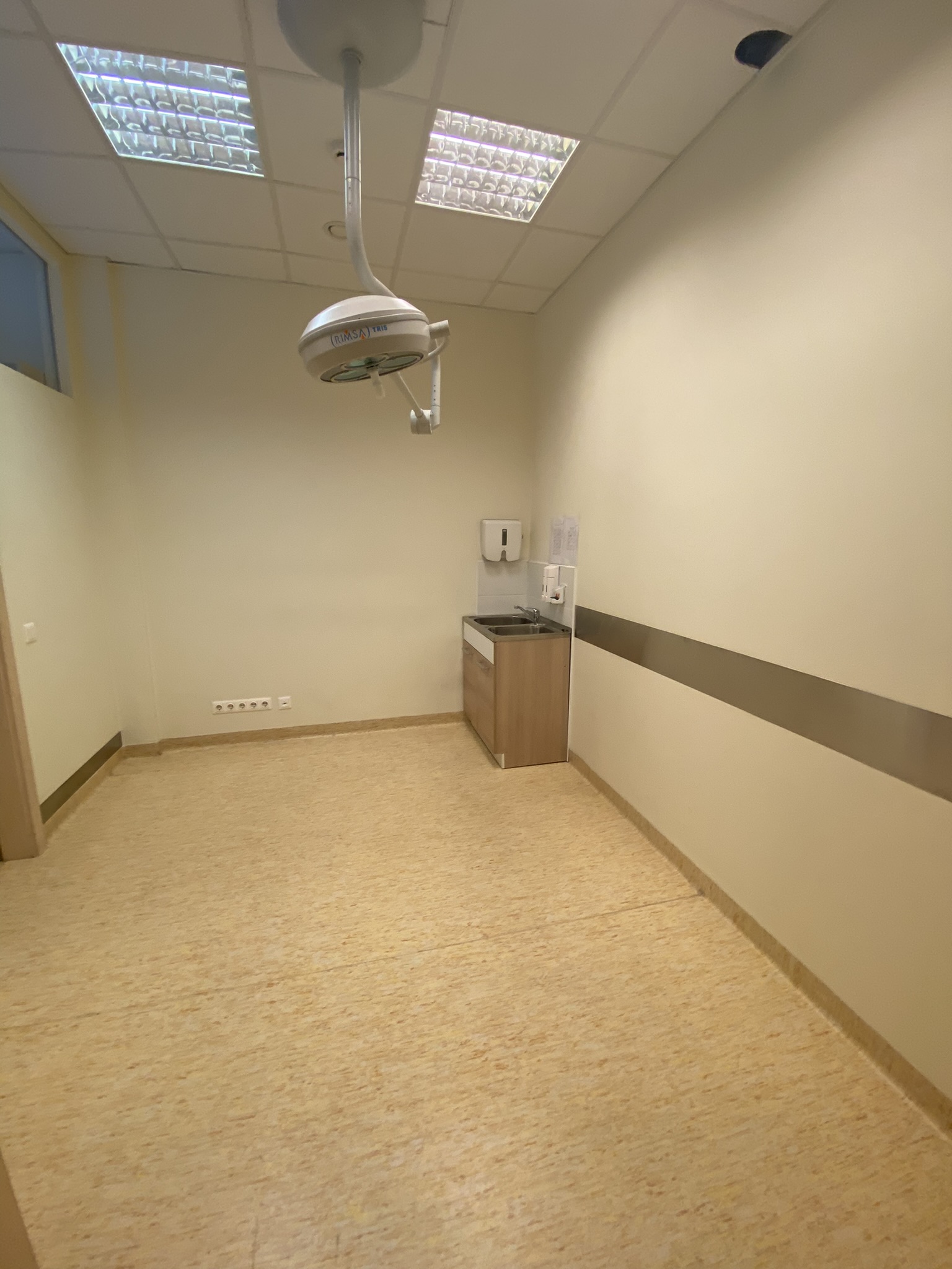 PARDUODAMOS GYDYMO ĮSTAIGOS PATALPOS