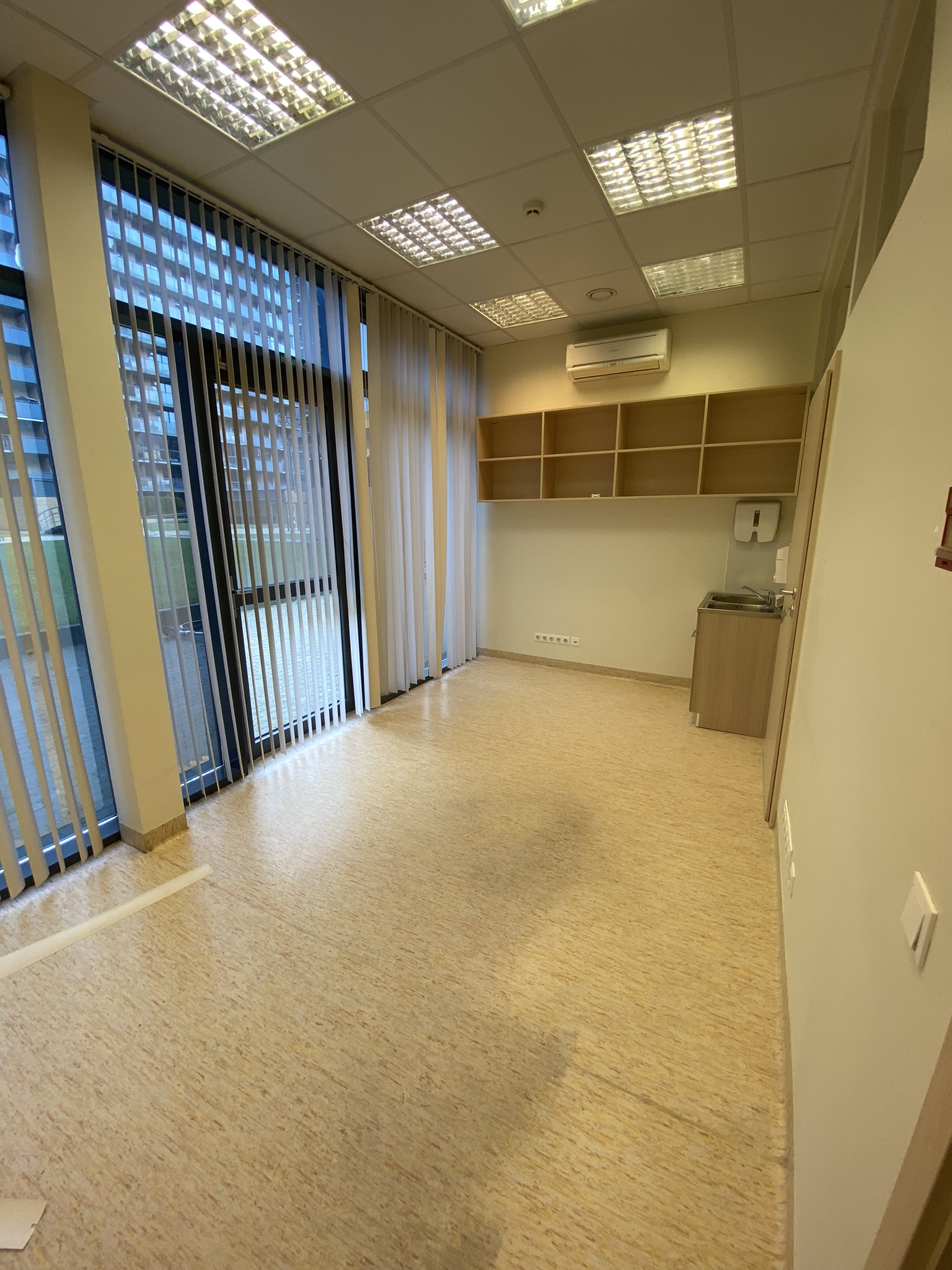 PARDUODAMOS GYDYMO ĮSTAIGOS PATALPOS