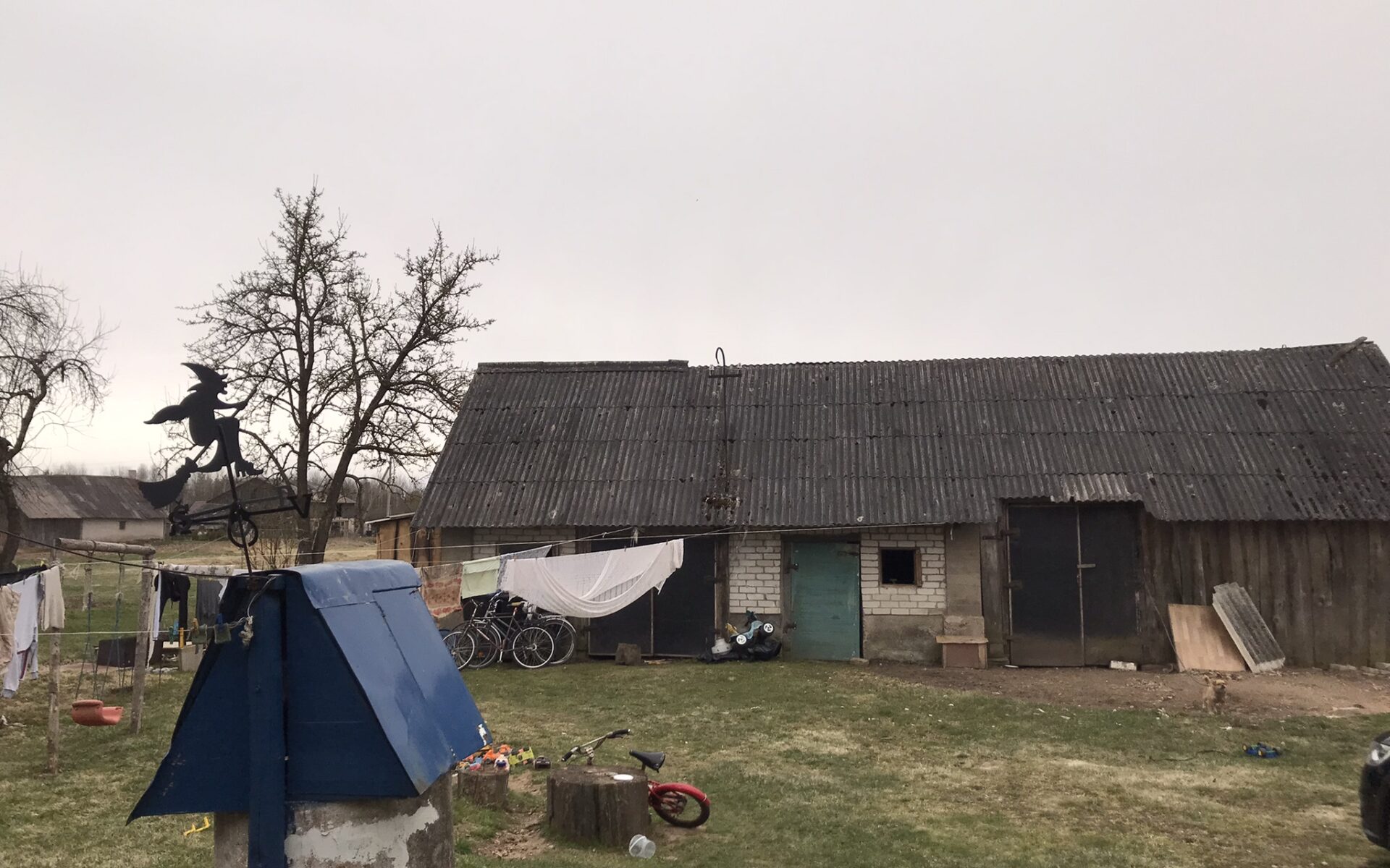 PARDUODAMAS MEDINIS NAMAS, ANYKŠČIŲ RAJ.