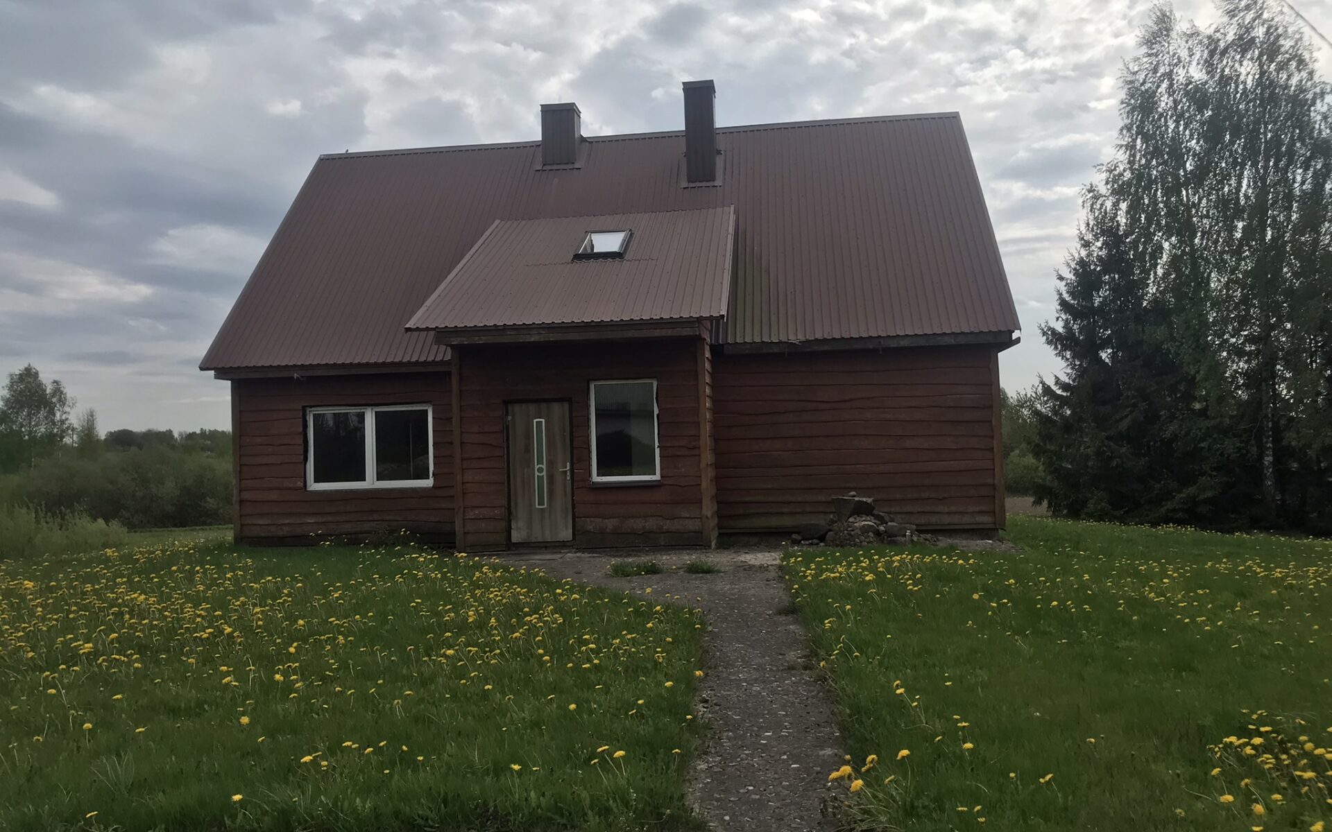 PARDUODAMA GRAŽI, TVARKINGA SODYBA, EŽERO G. 33, ZUBELIŲ K., GELVONŲ SEN., ŠIRVINTŲ R. SAV.