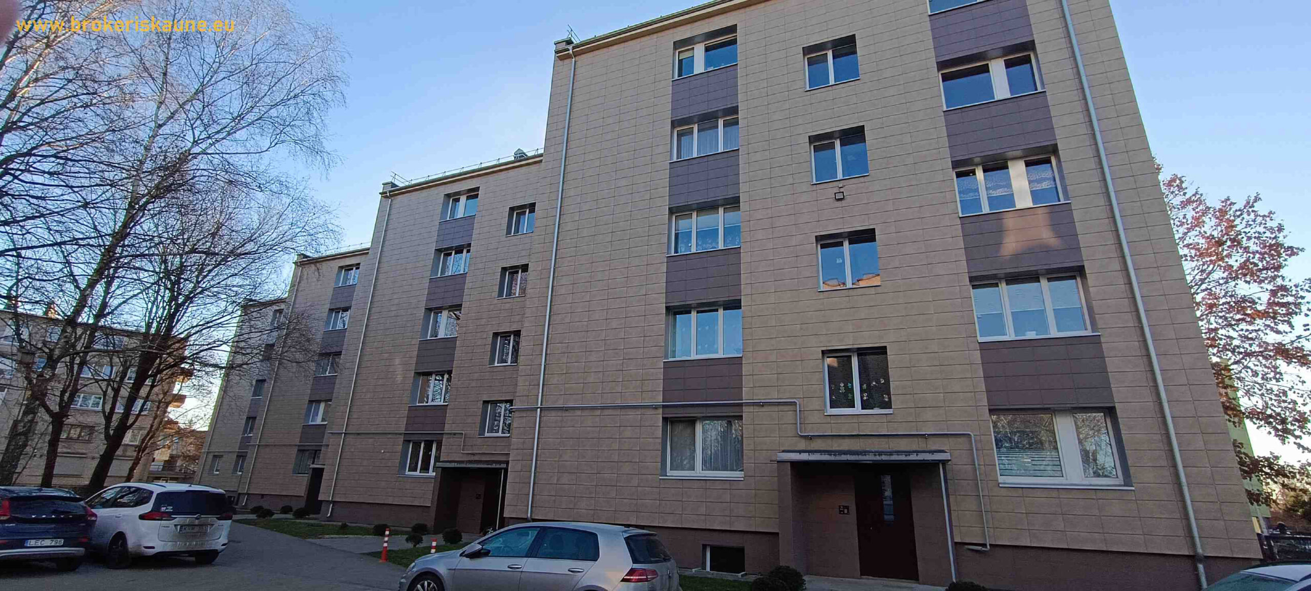 Išnuomojamas 2-jų kambarių butas Dainavoje, Chemijos gt.3, Kaune.