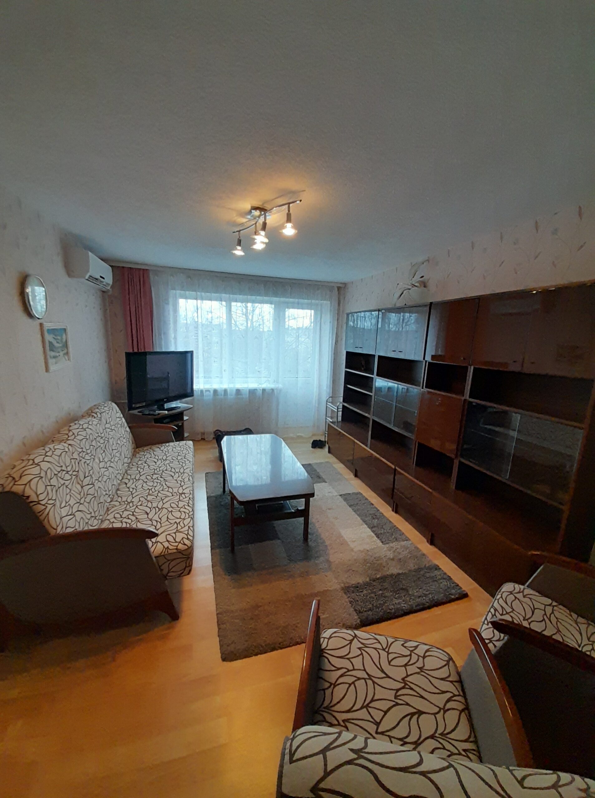 Išnuomojamas 2 kambarių 55 kv.m. Butas Šilutės pl. 20 Įvažiavimas iš Kauno g.