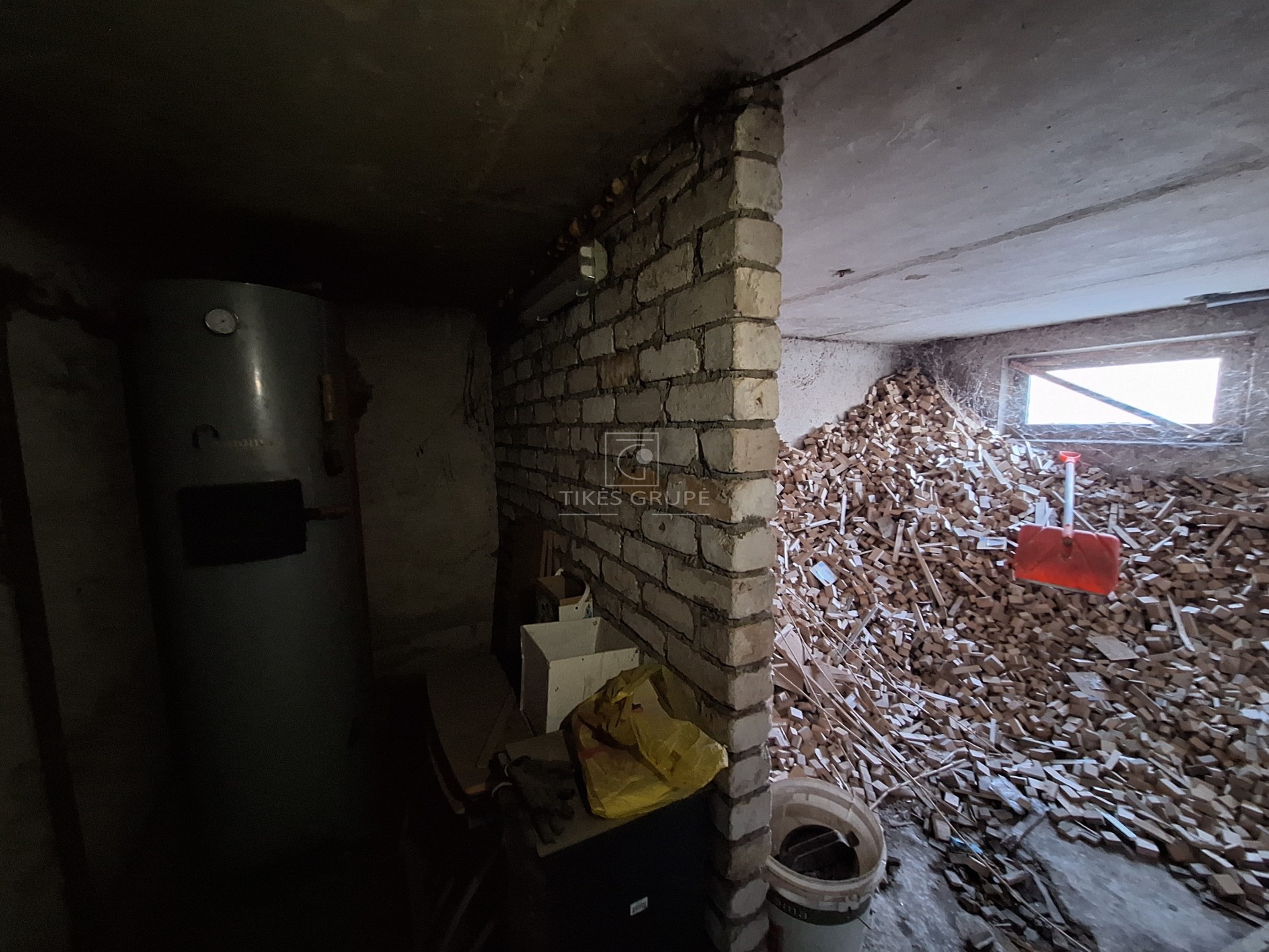 Parduodamas 2 kambarių butas Šilutės raj.