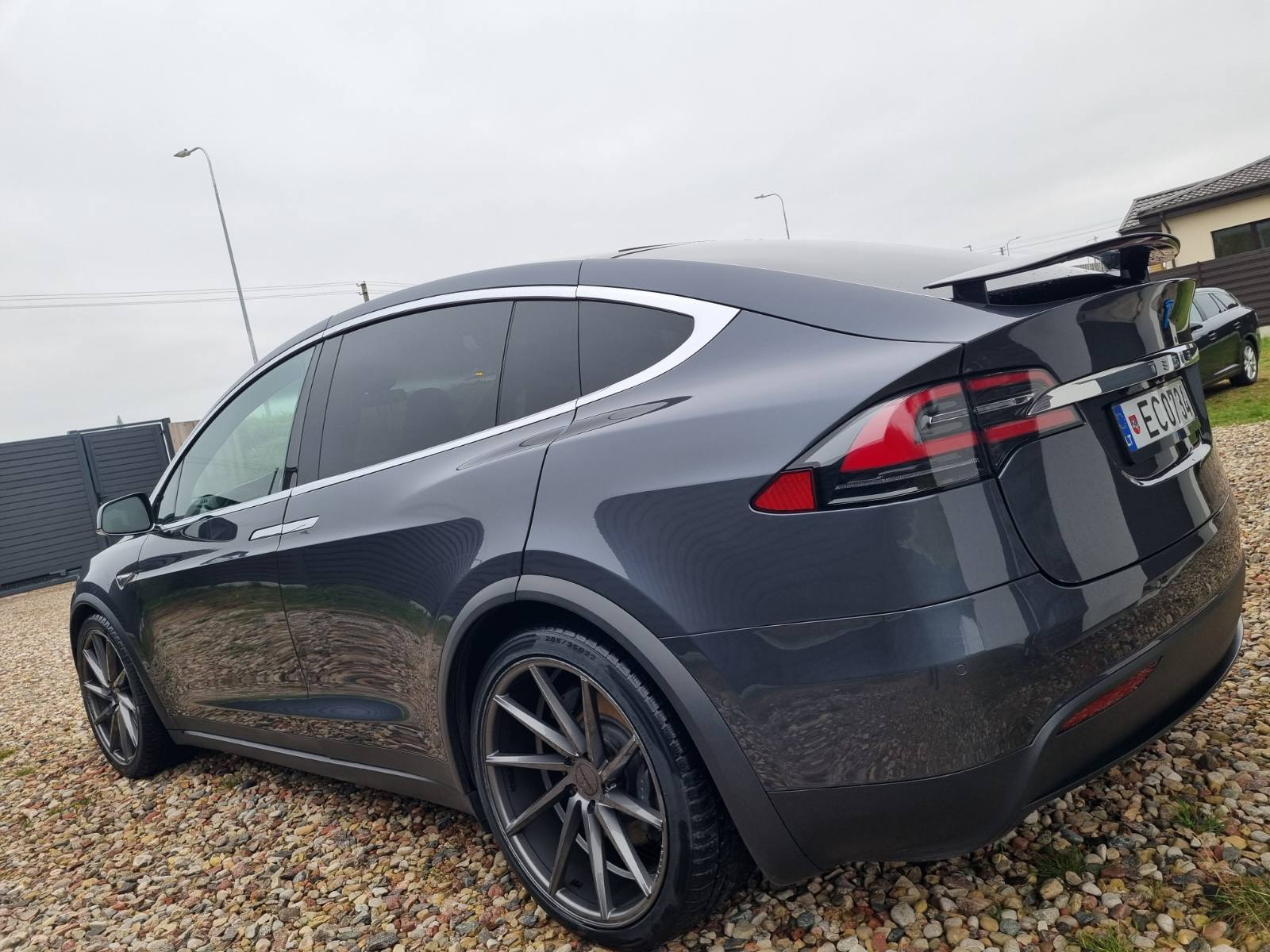 Tesla Model X