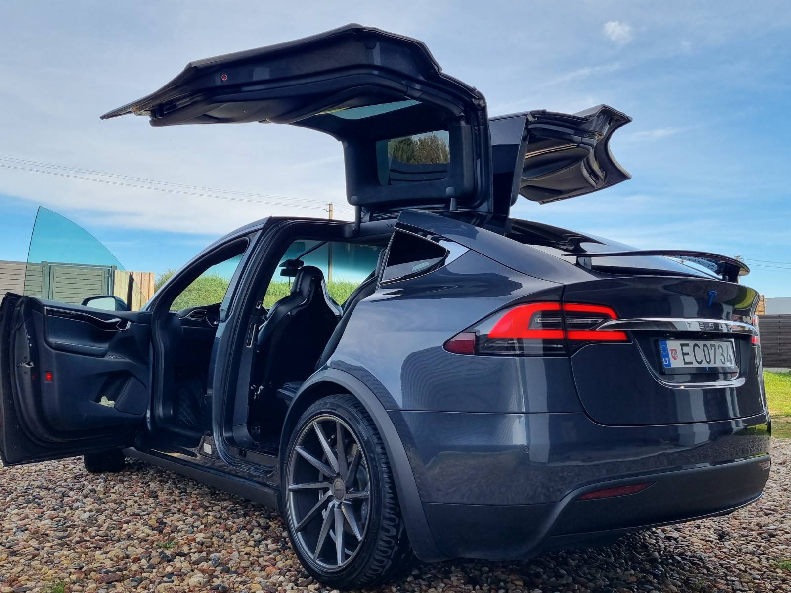 Tesla Model X