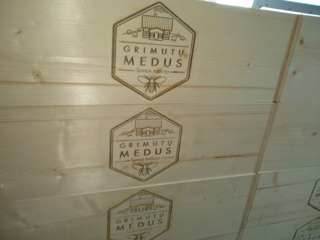 Lazerinis pjovimas ir graviravimas