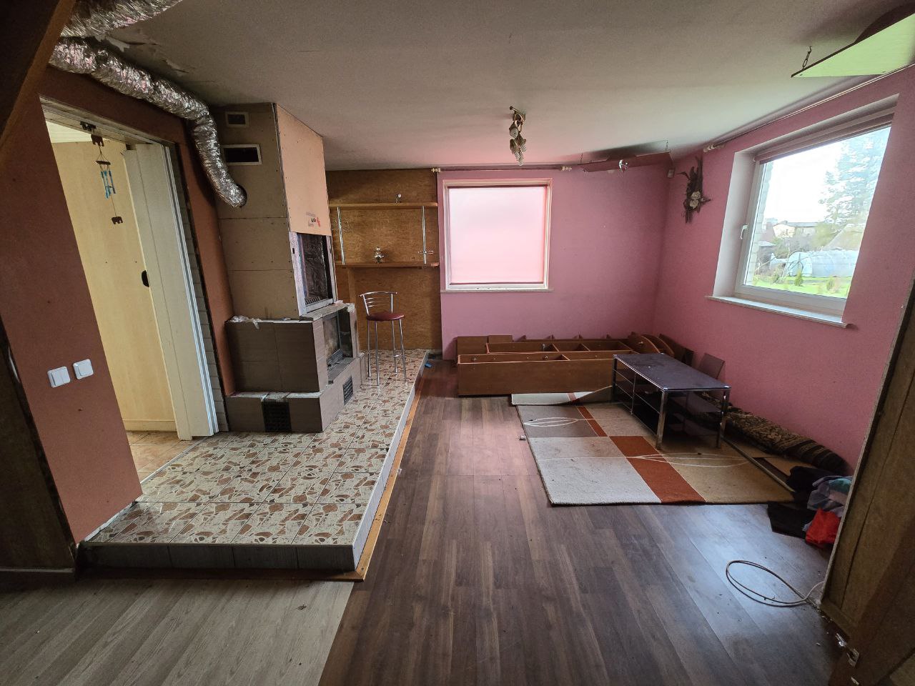 Parduodamas tvarkingas mūrinis namas