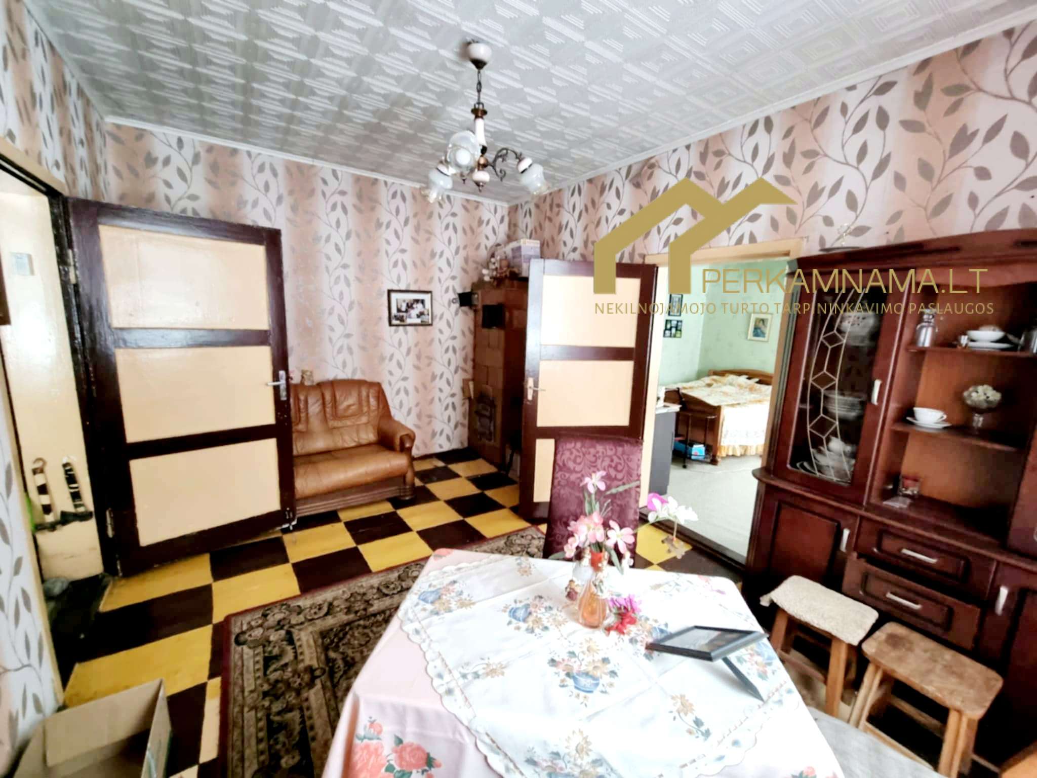 Parduodamas 2 kambarių butas netoli Priekulės