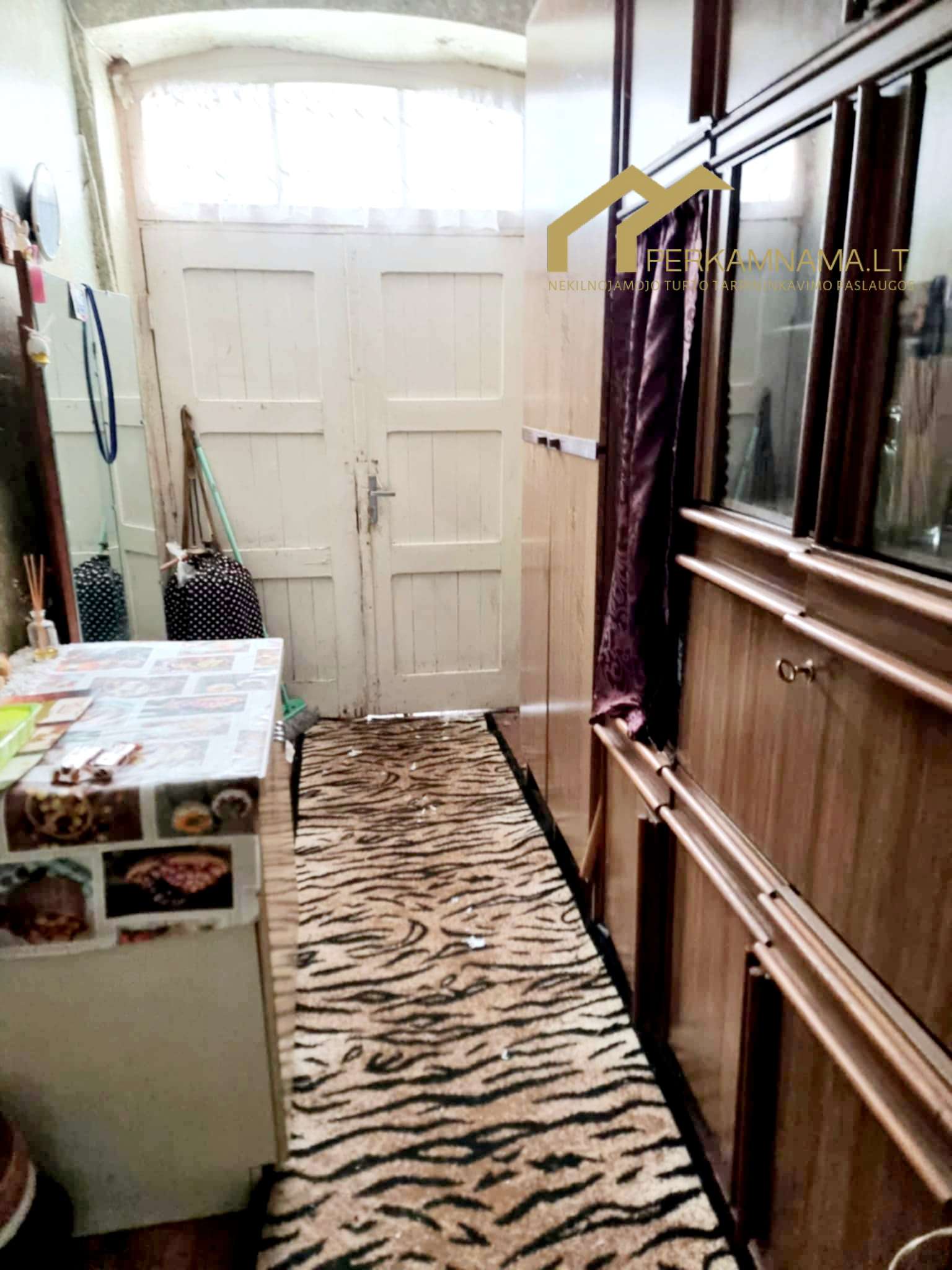 Parduodamas 2 kambarių butas netoli Priekulės