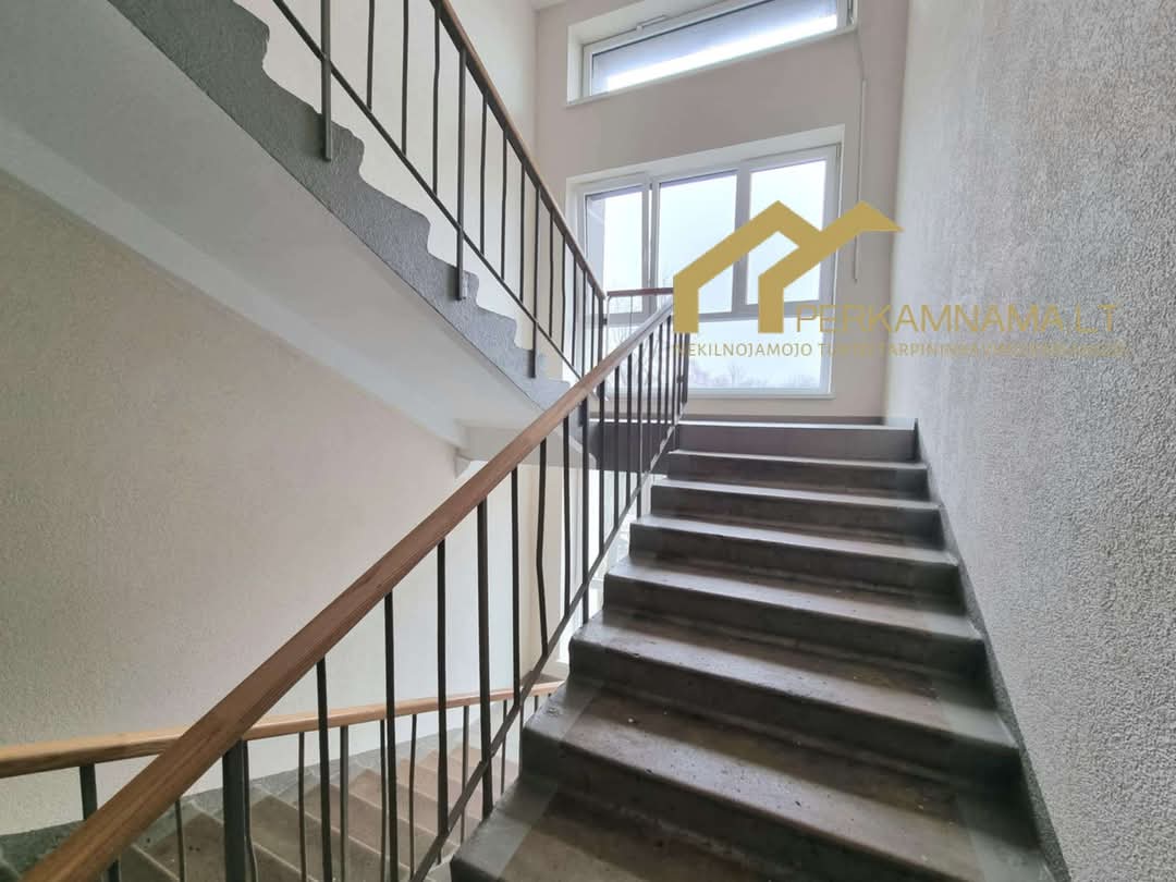 Parduodamas 2 kambarių butas, Klaipėdoje.