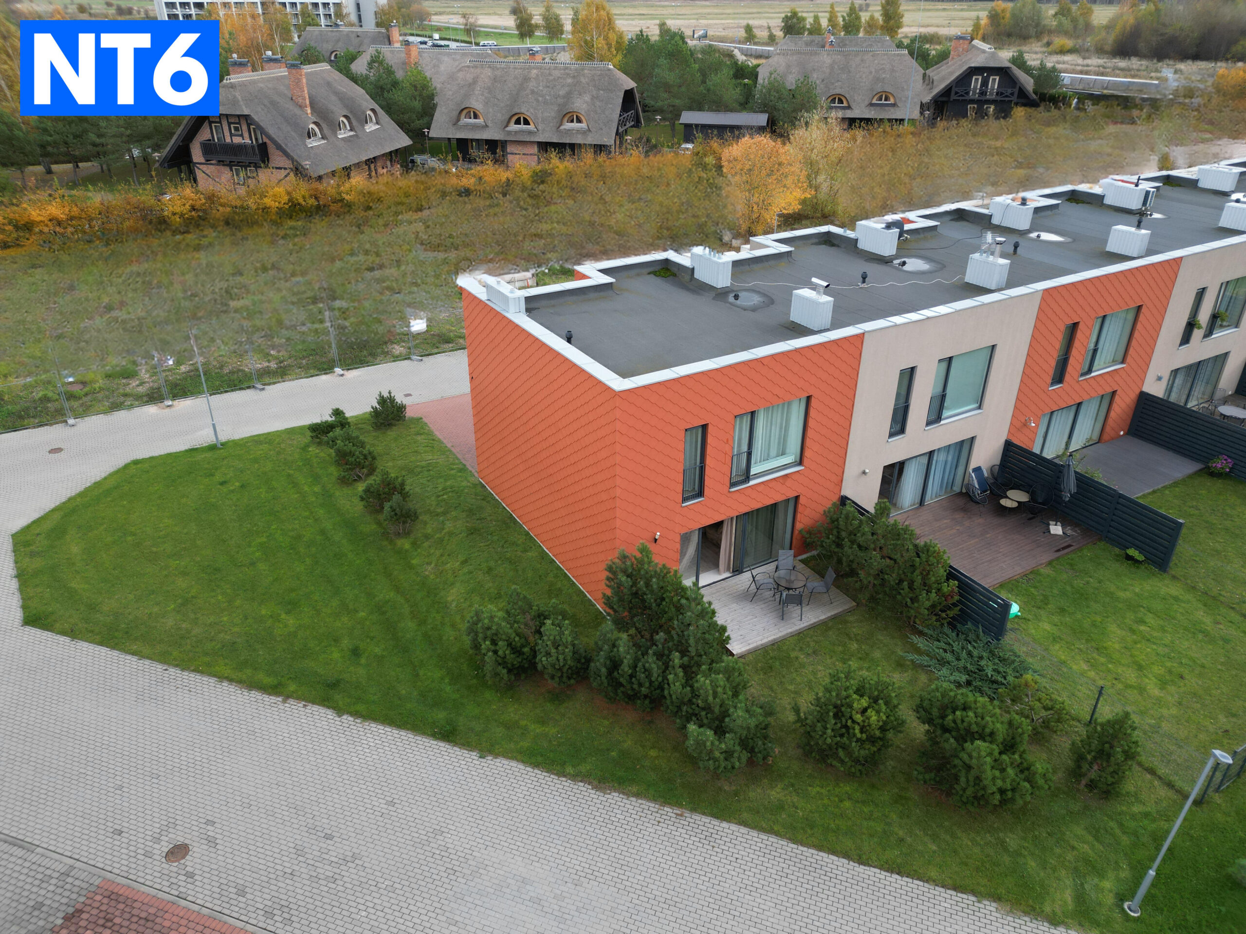 PARDUODAMAS KOTEDŽAS ŠVENTOJOJE 200M. JŪRA