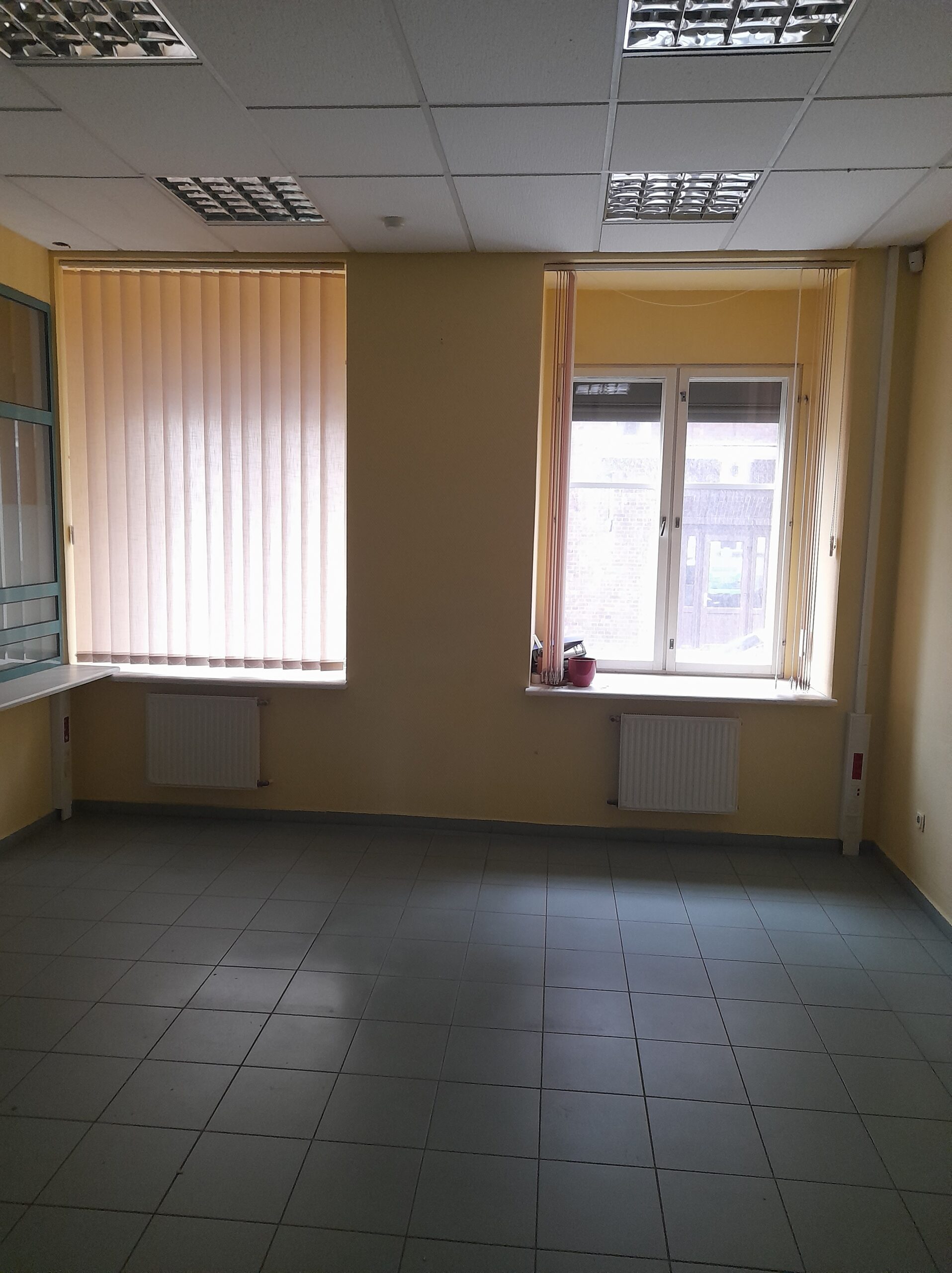 Išnuomojamos patalpos Vytauto g. Grožio procedūroms, masažams, ofisams. 1 aukšte.