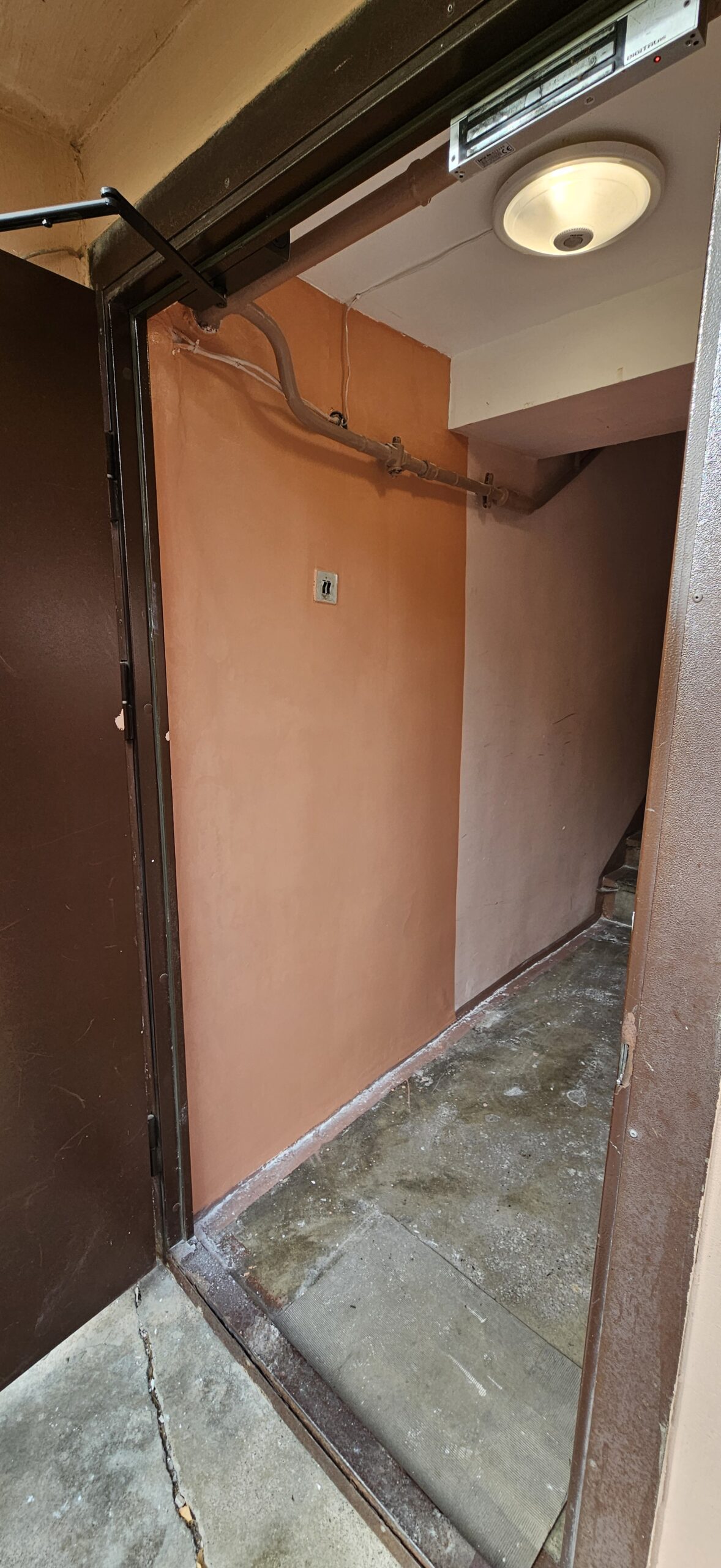 SMULKŪS NAMŲ ŪKIO REMONTAI