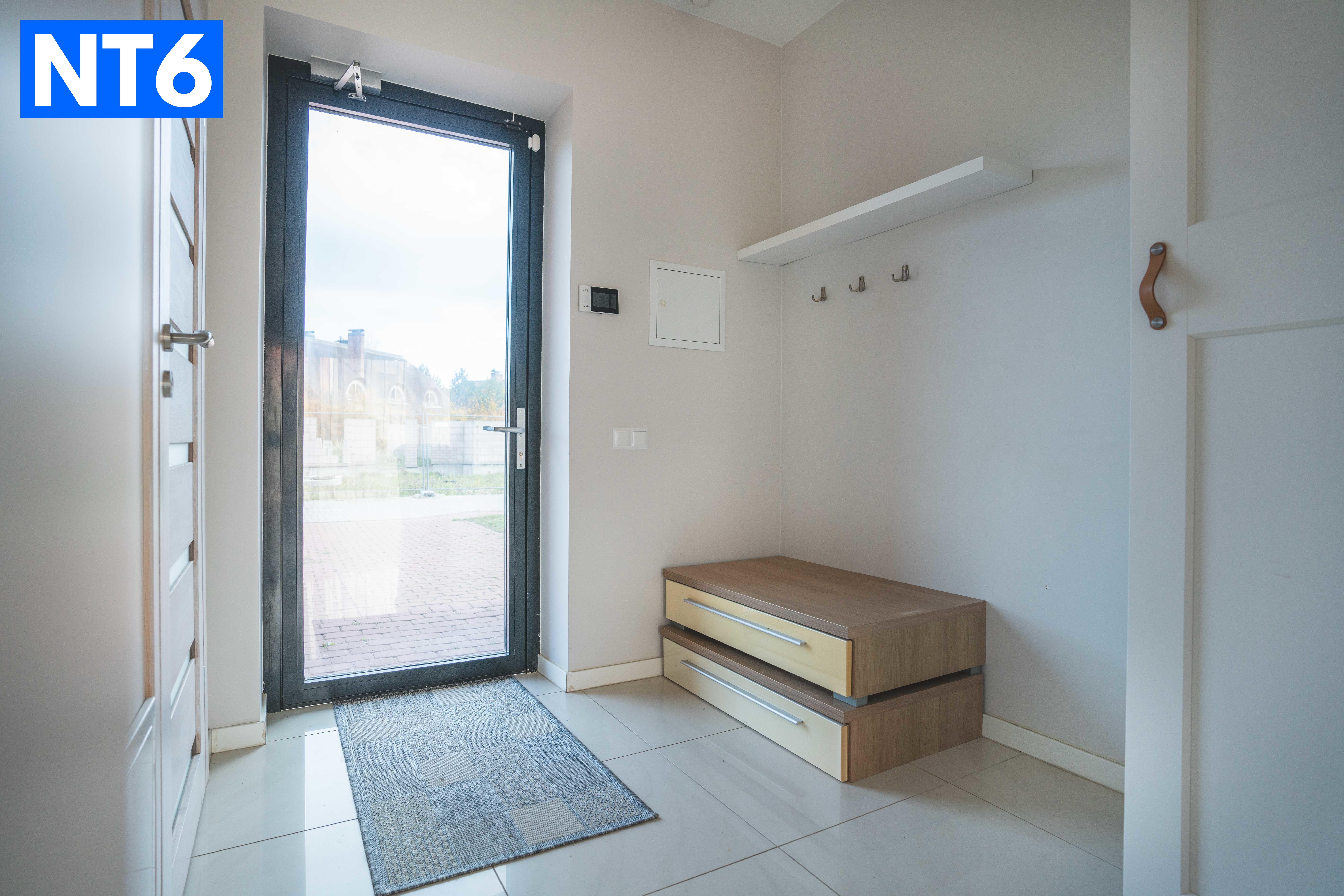 PARDUODAMAS KOTEDŽAS ŠVENTOJOJE 200M. JŪRA