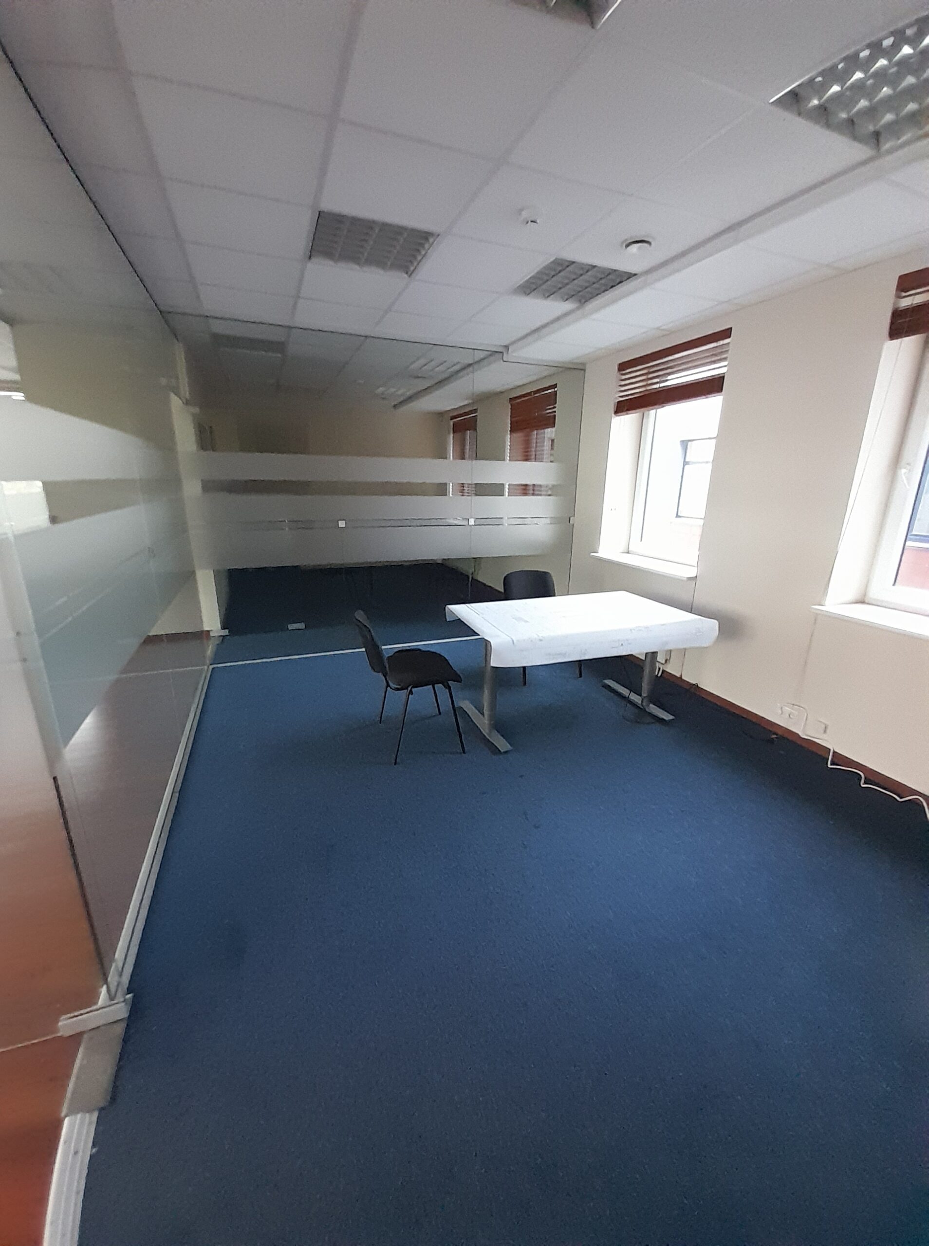 Išnuomojamos Patalpos tinkamos ofisui, prekybai. Šilutės pl.