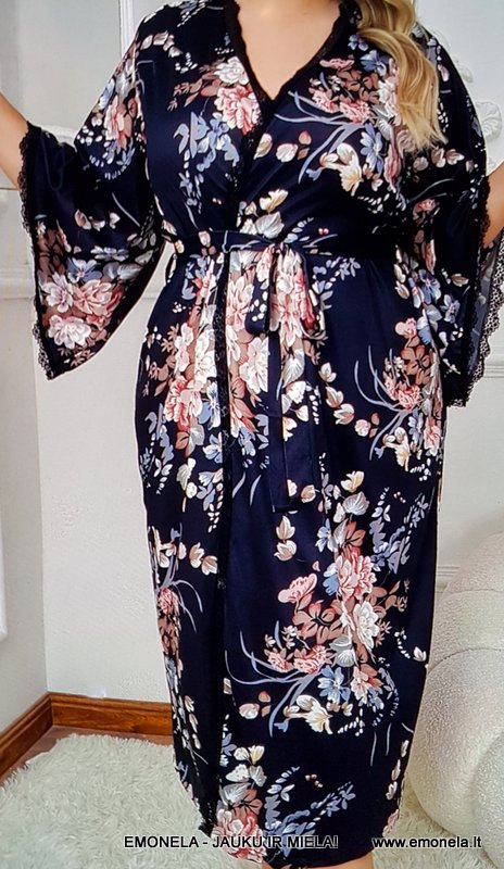 CHALATAS – platus, erdvus, puošnus