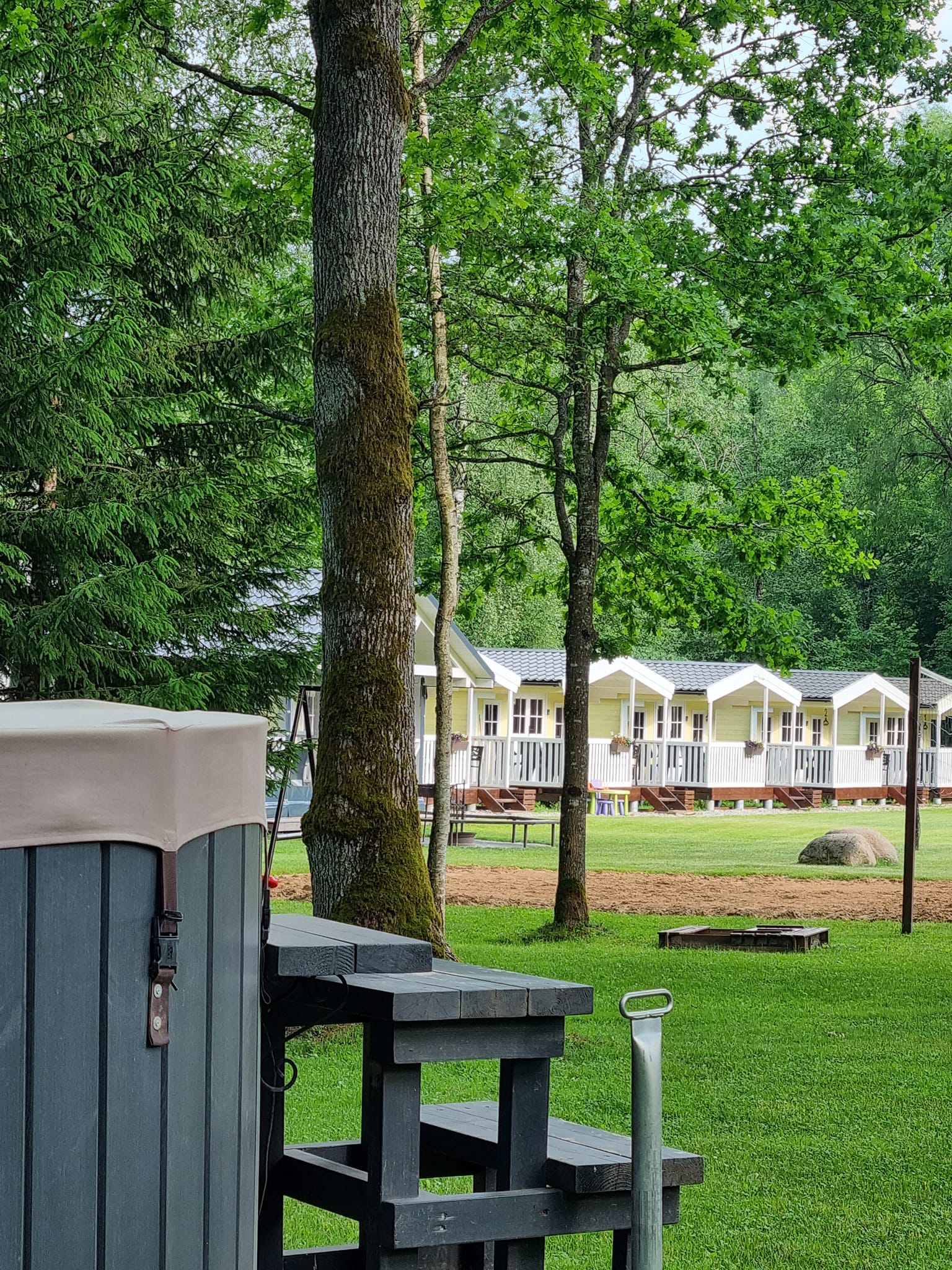 Pramogos prie Jūros upės: TURISTAUK LT baidarės su nakvyne