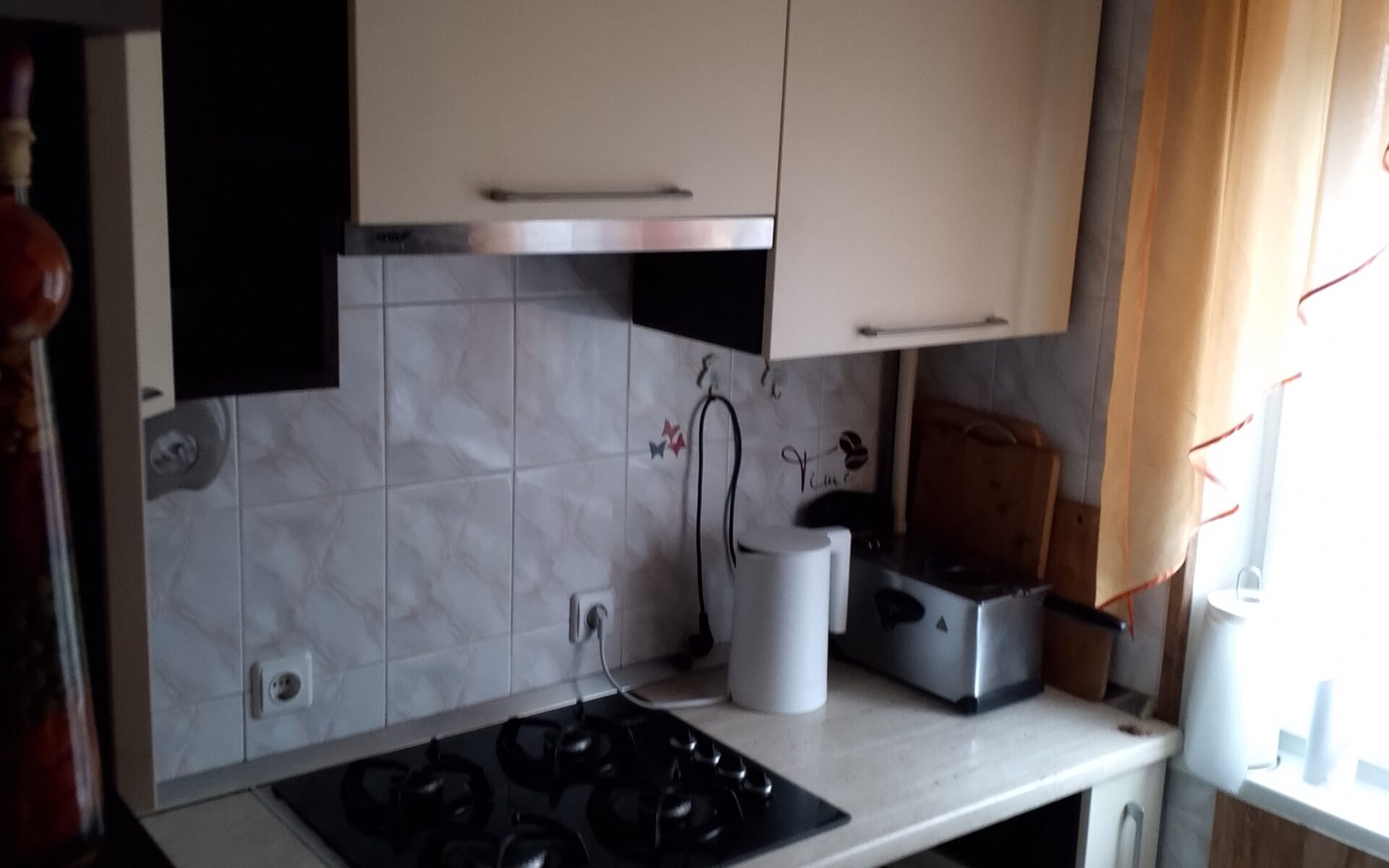Parduodu butą Gargžduose, be tarpininkų.