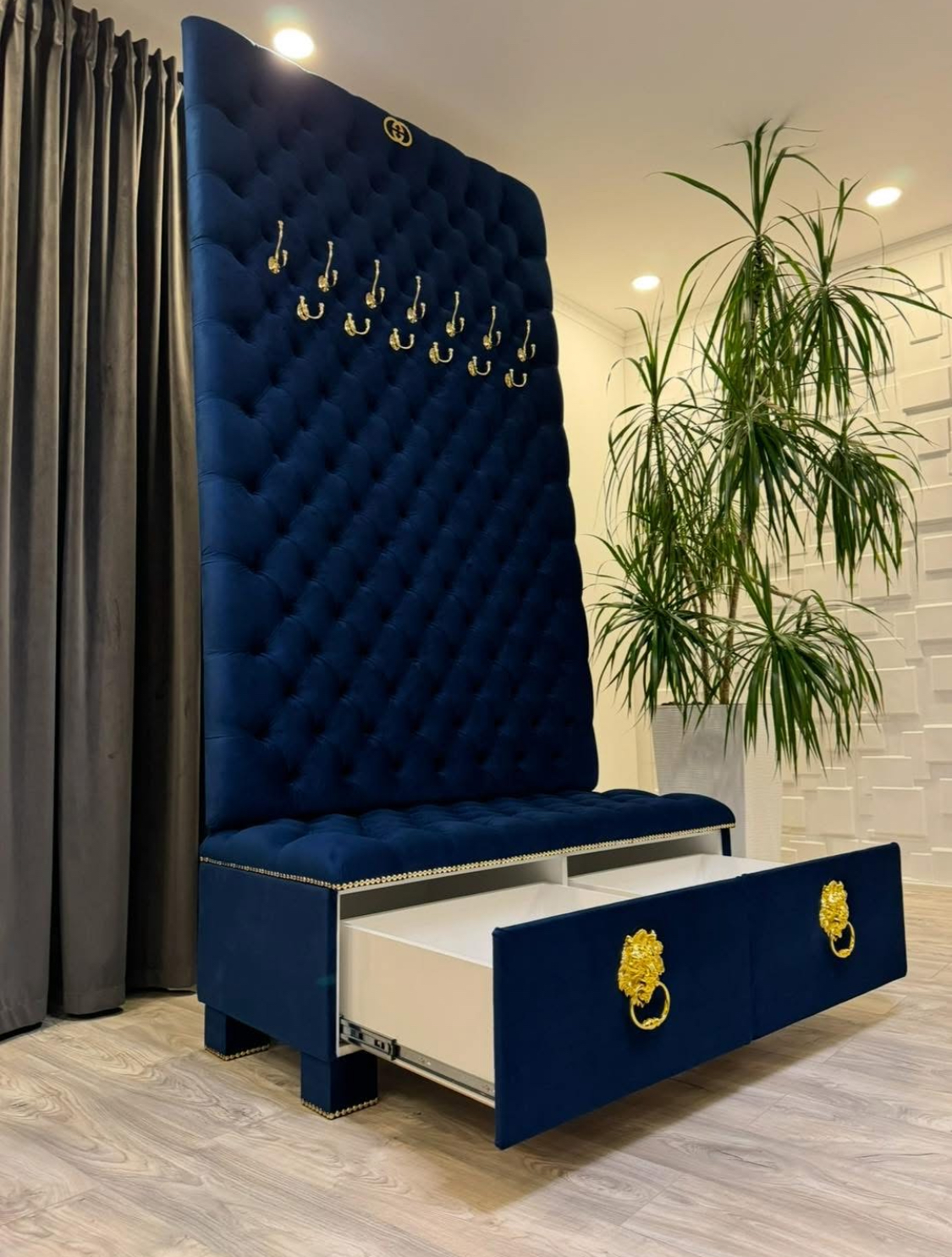 Batų dėžės-prieškambario baldai