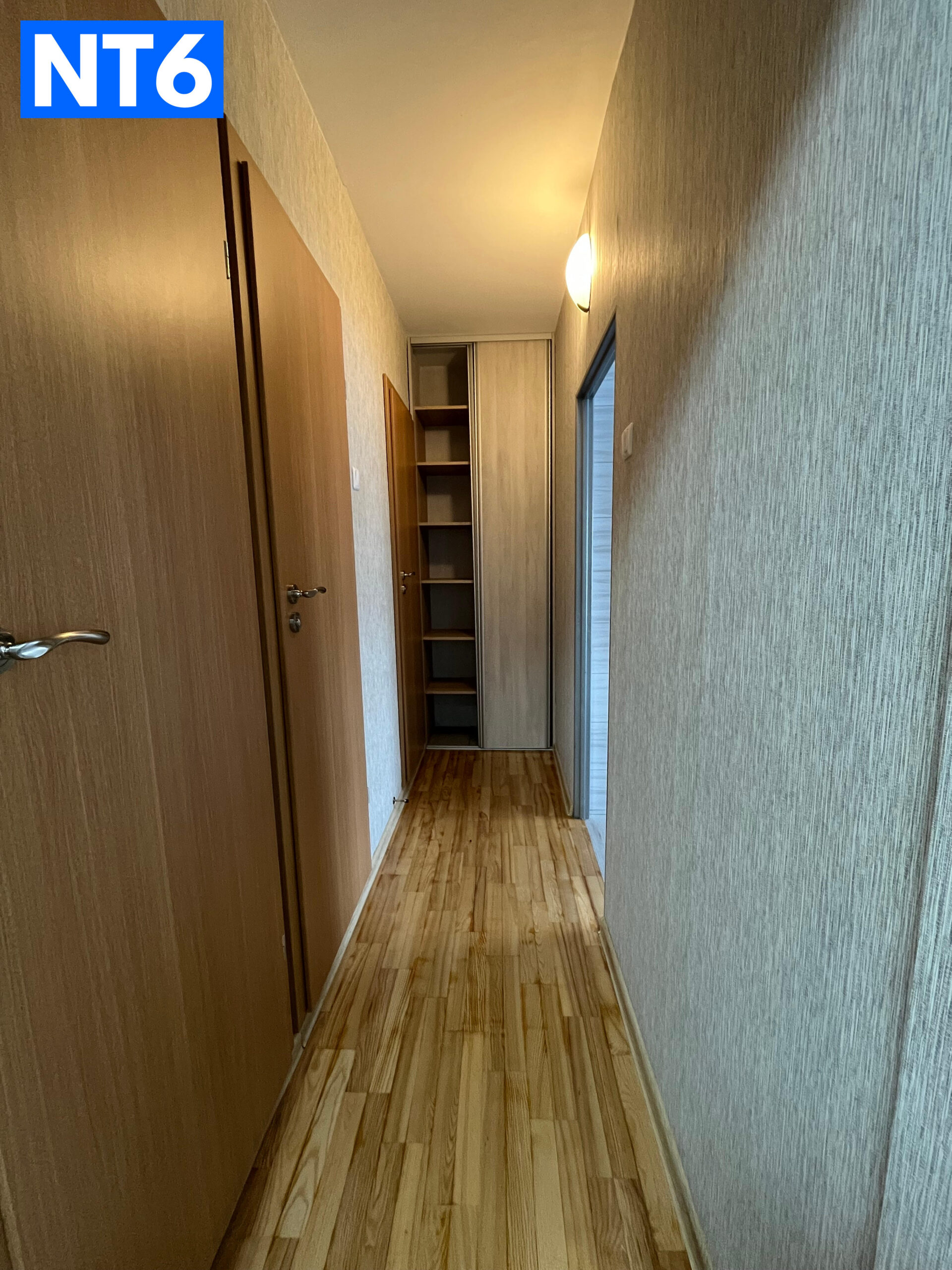 PARDUODAMAS ERDVUS IR ŠVIESUS 64KV BUTAS KLAIPĖDOJE BANDUŽIUOSE