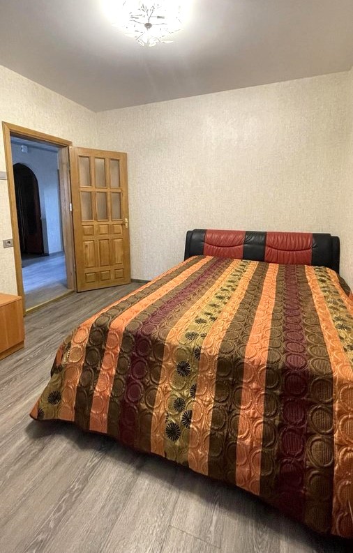 Parduodamas 3 kambarių su holu butas Klaipėdoje.