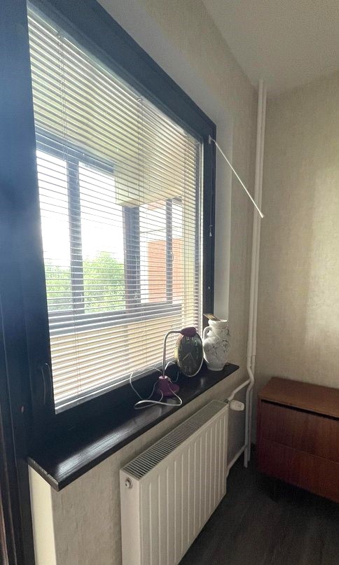 Parduodamas 3 kambarių su holu butas Klaipėdoje.