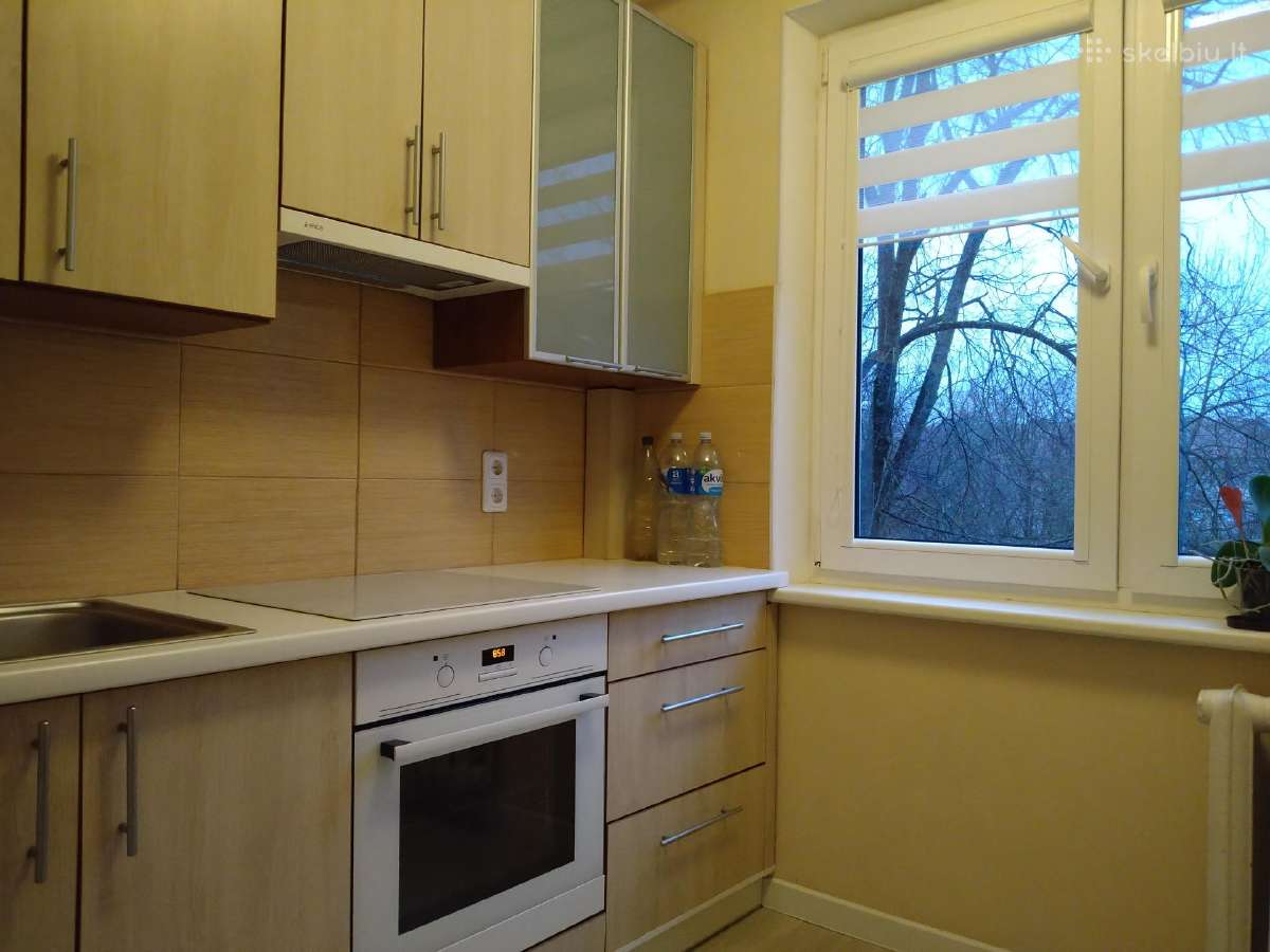 Parduodamas suremontuotas 3 kambarių butas Klaipėdoje.