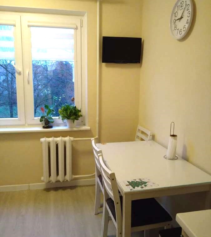 Parduodamas suremontuotas 3 kambarių butas Klaipėdoje.