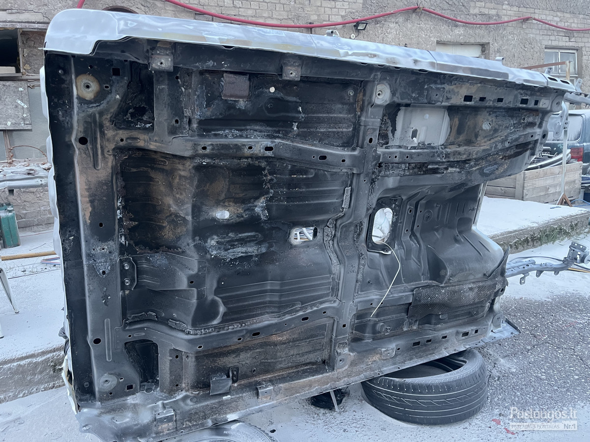 SMĖLIAVIMO, DAŽYMO, SUVIRINIMO DARBAI