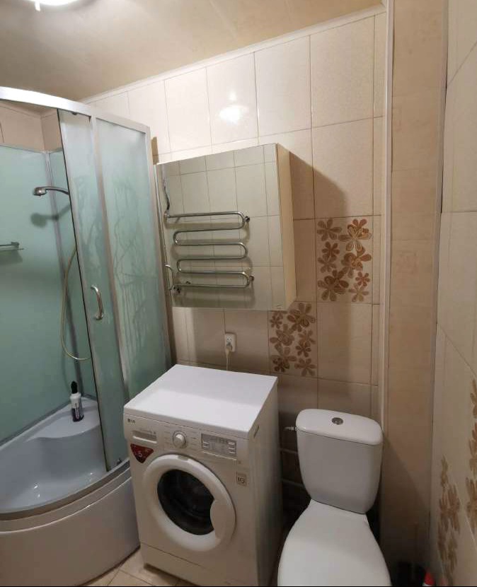 Parduodamas 1 kambario butas