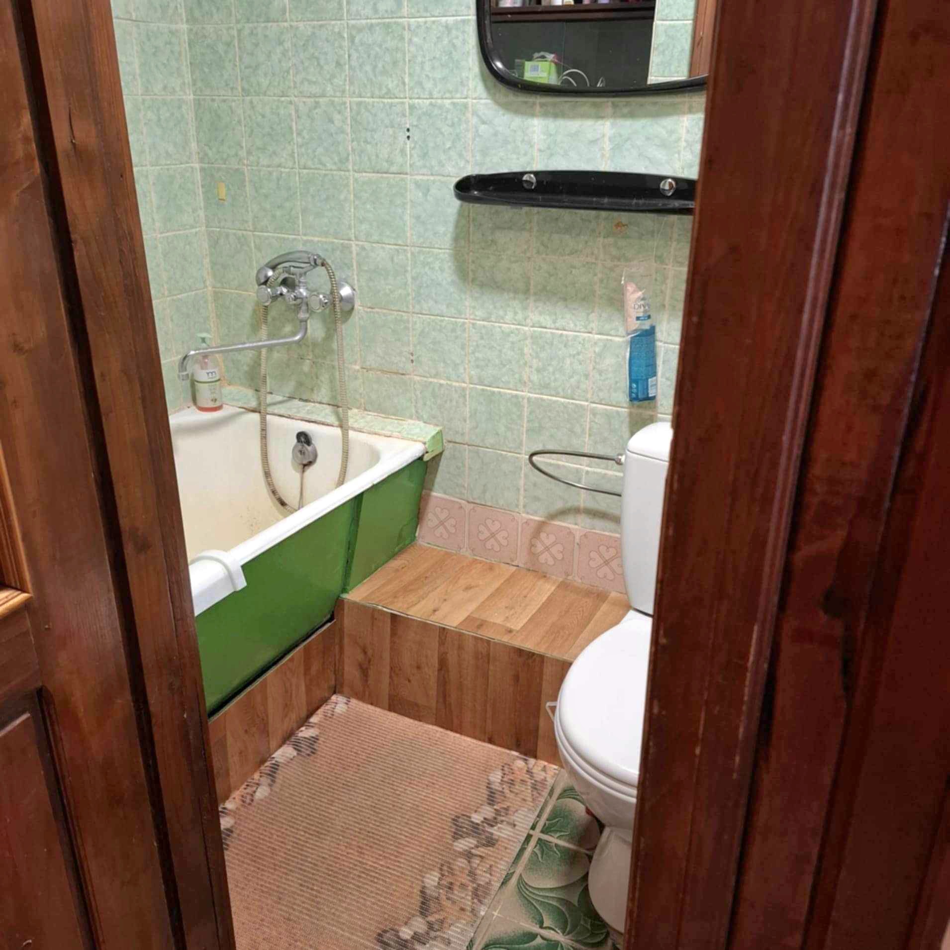 Parduodamas 1 kambario butas