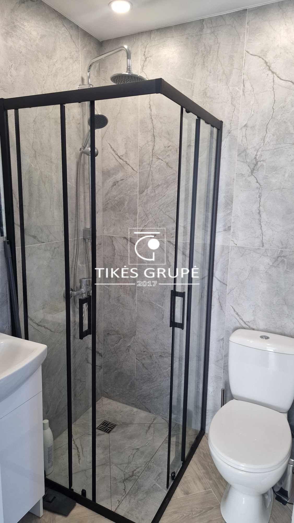 Dercekliuose parduodamas sodo namas