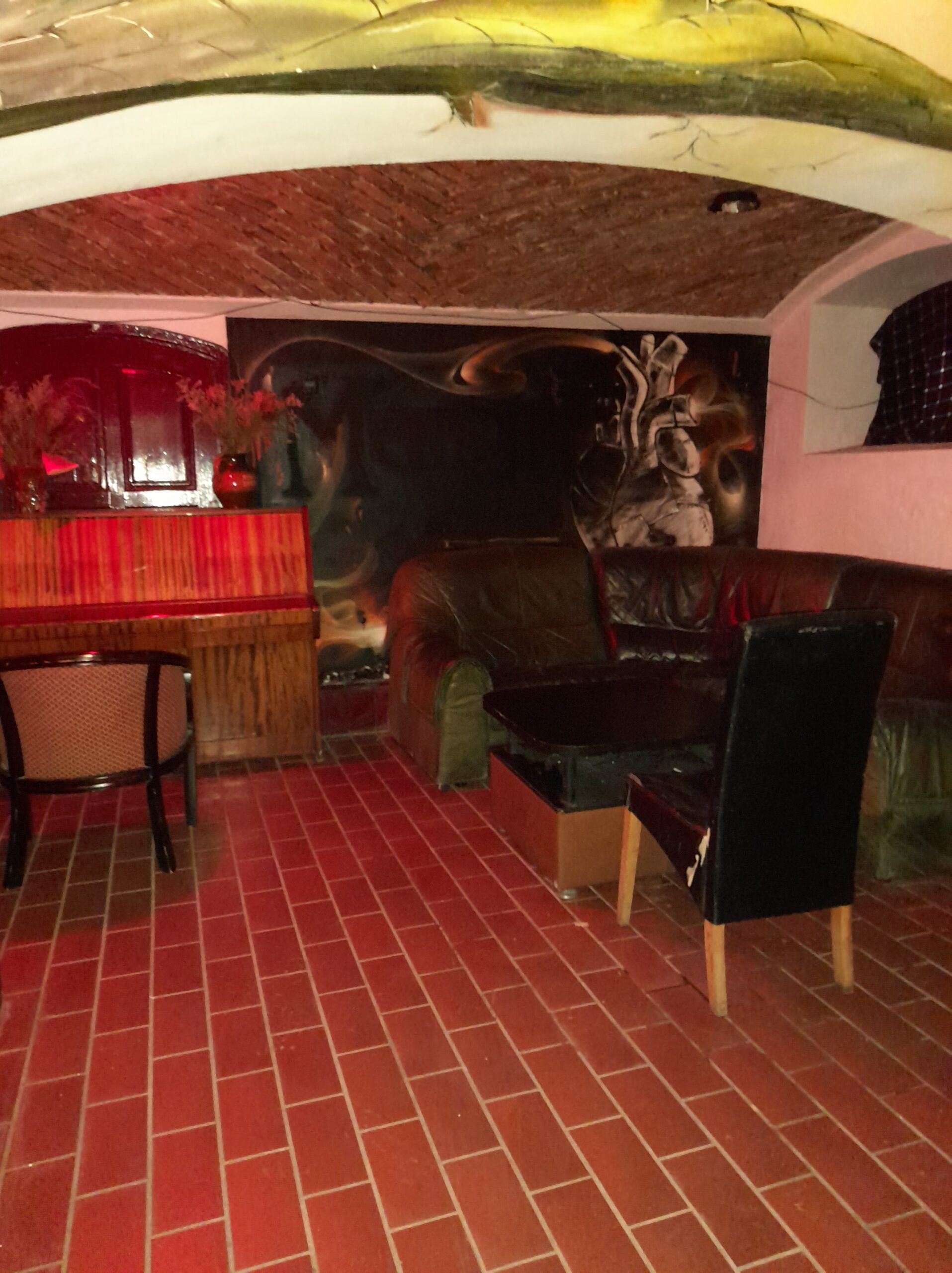 Parduodamos 147.93 kv.m. Kavinės – baro patalpos Priestočio g.