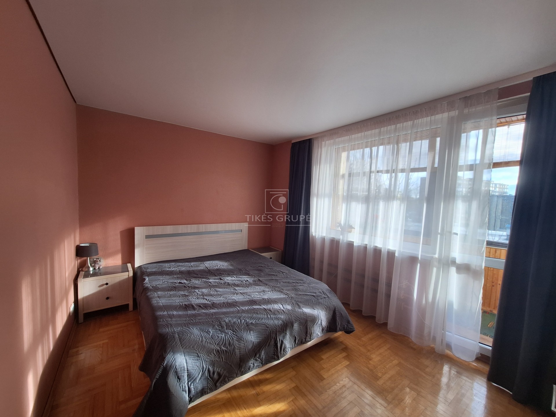 Parduodamas 3 kambarių butas Debreceno g. Klaipėdoje.