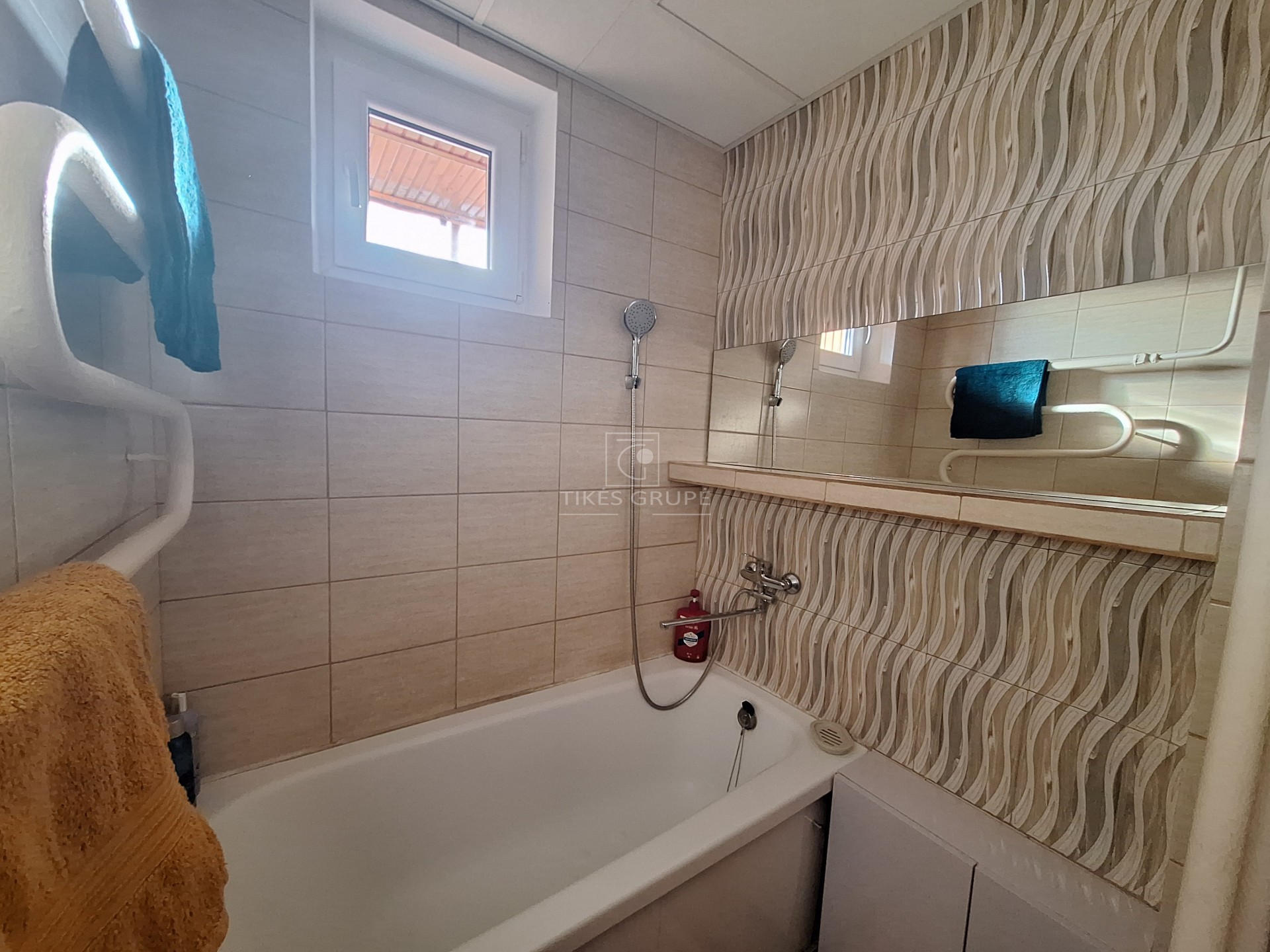 Parduodamas 3 kambarių butas Debreceno g. Klaipėdoje.