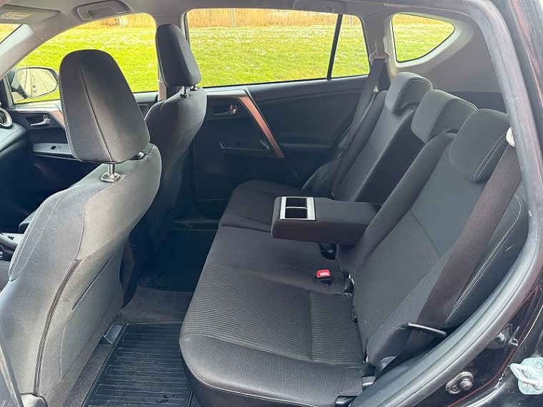 Toyota RAV4 2.0 D-4D 4WD 124 CH