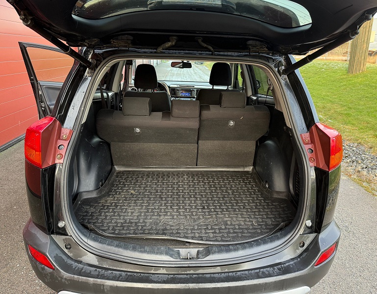 Toyota RAV4 2.0 D-4D 4WD 124 CH