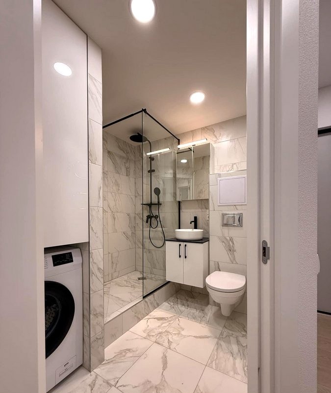 Parduodamas suremontuotas 2 kambarių butas Klaipėdoje.