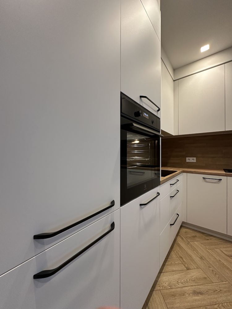 Nestandartinių baldų gamyba Lietuvje