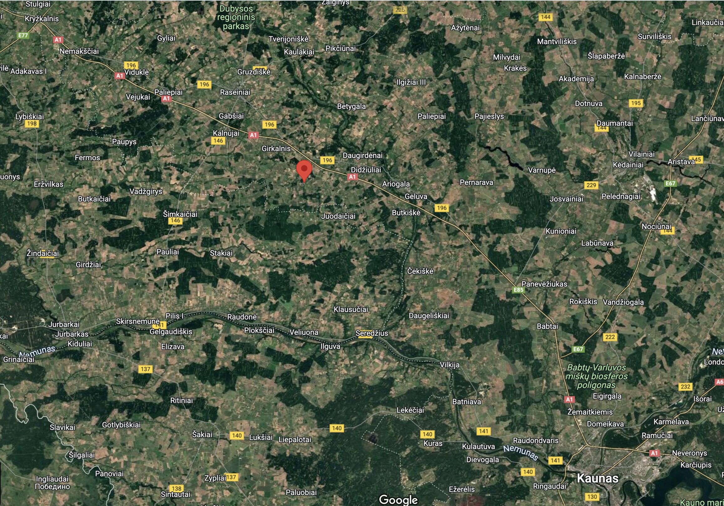 Parduodamas gyvenamasis namas, reikalingas kapitalinis.