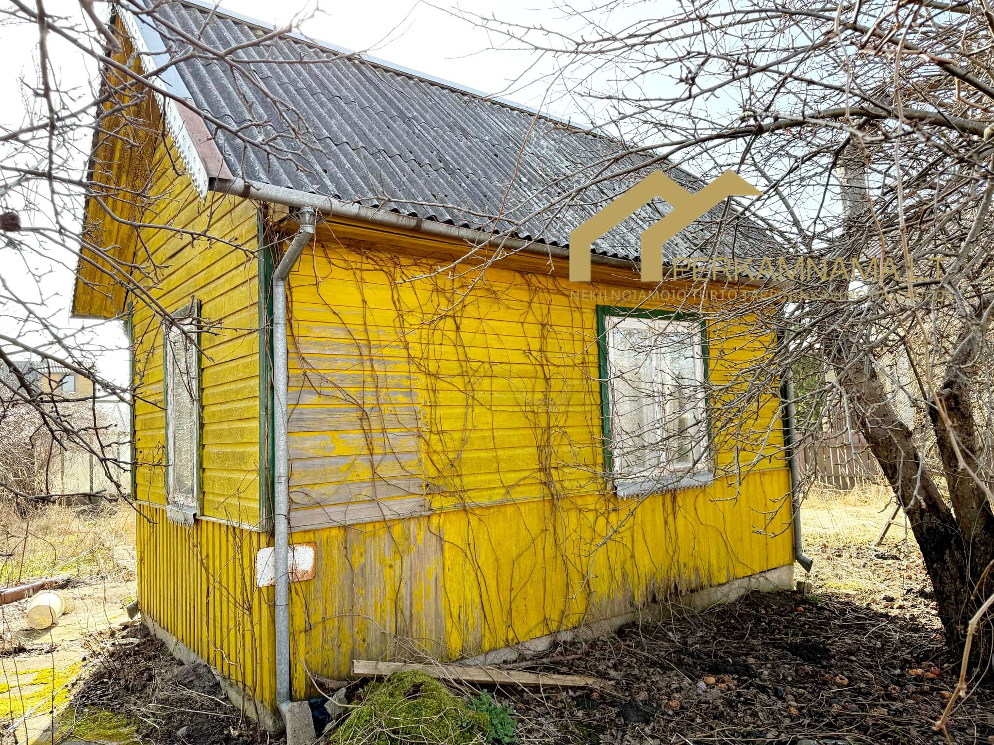 Parduodamas sodo sklypas su nameliu SB Dituva