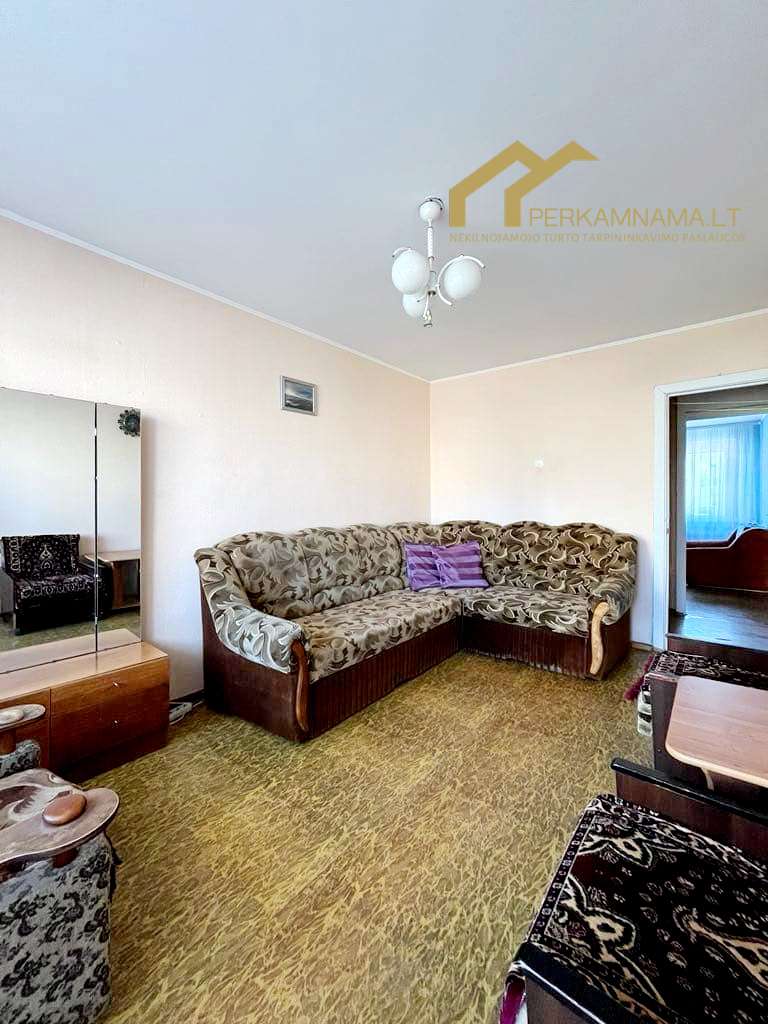 Parduodamass 4 kambarių butas Šilutėje