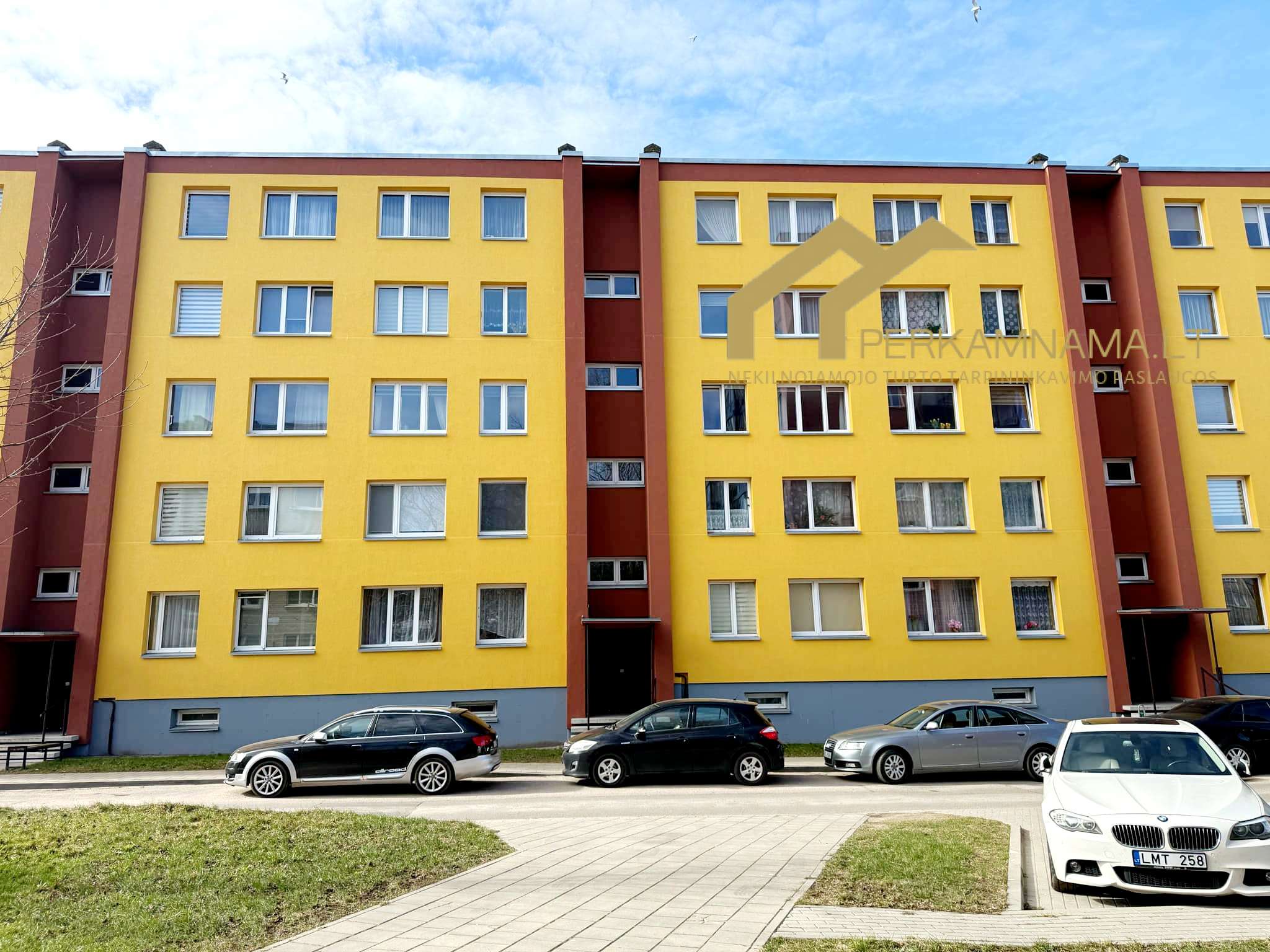 Parduodamas butas renovuotame name.